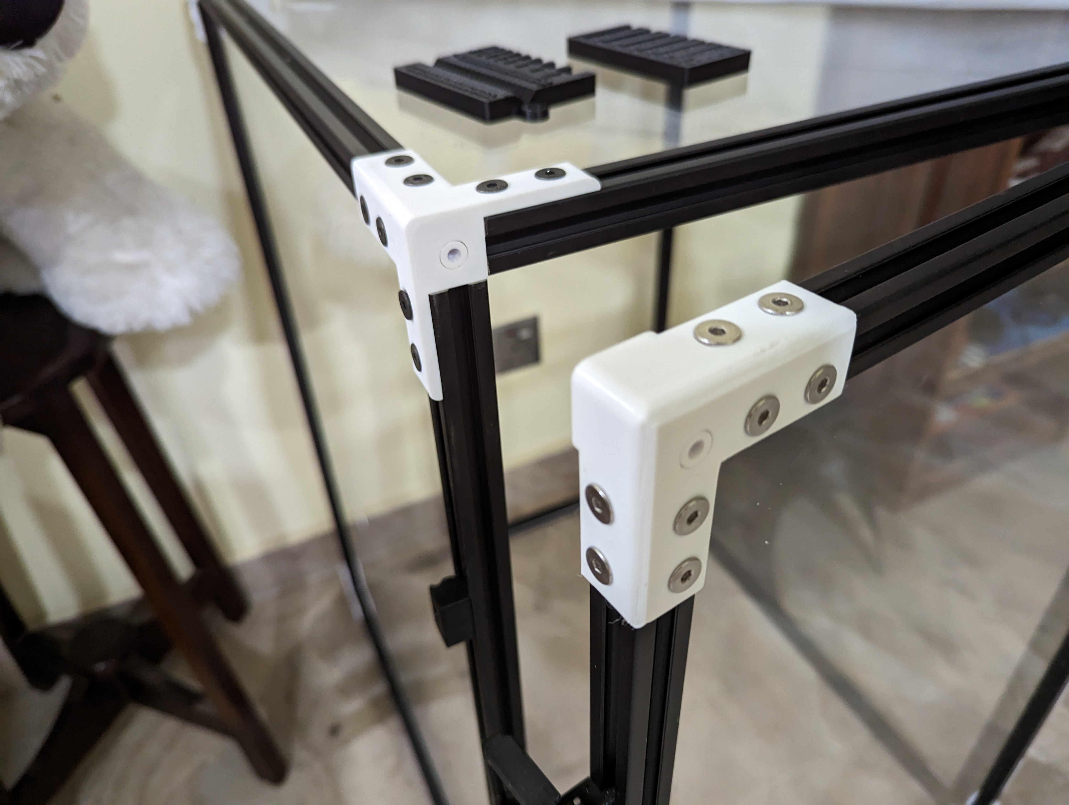 2020 3-Way Corner Brace Mod for Enclosure Door Frame - photo 2