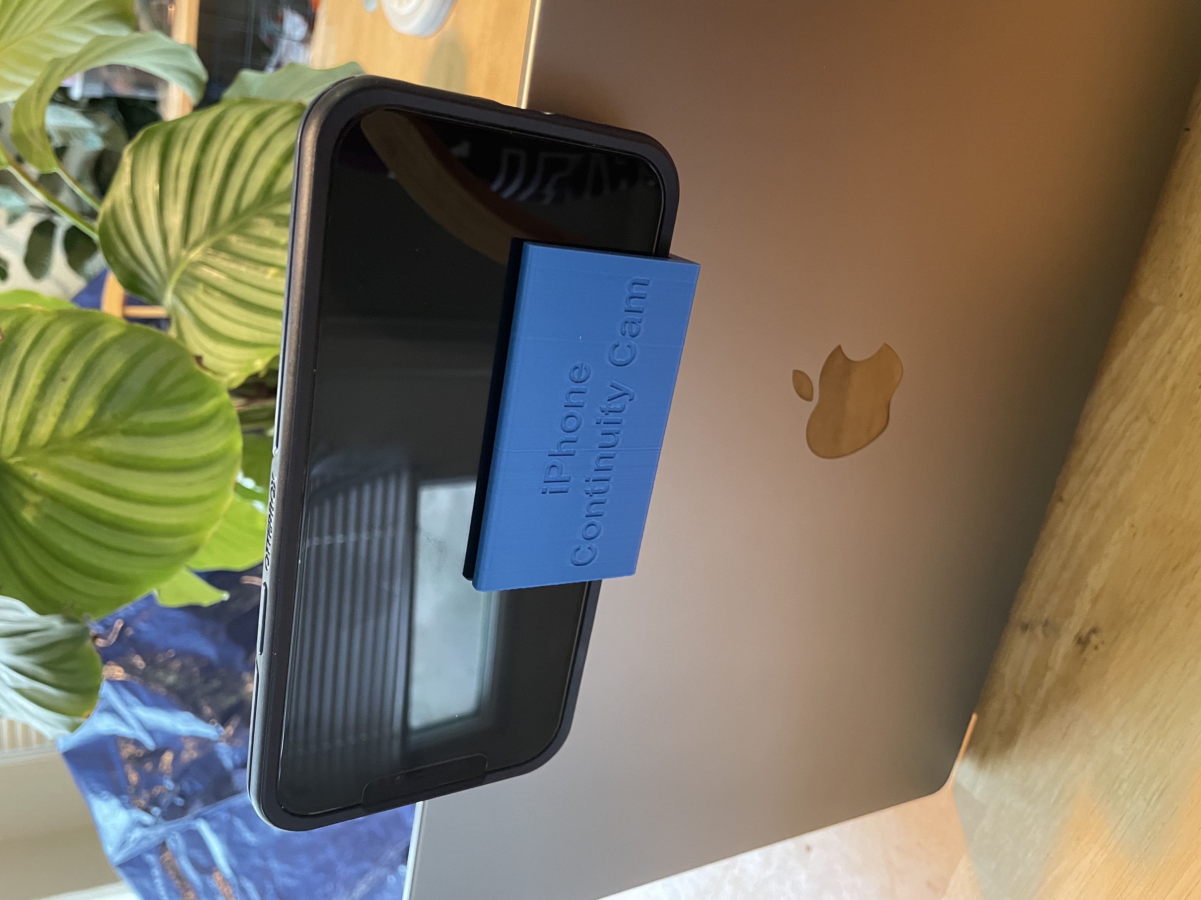 iPhone Continuity Cam Mount (No Magsafe) - photo 2