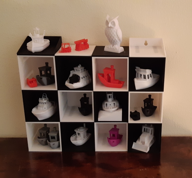 Pluggable mini shelf