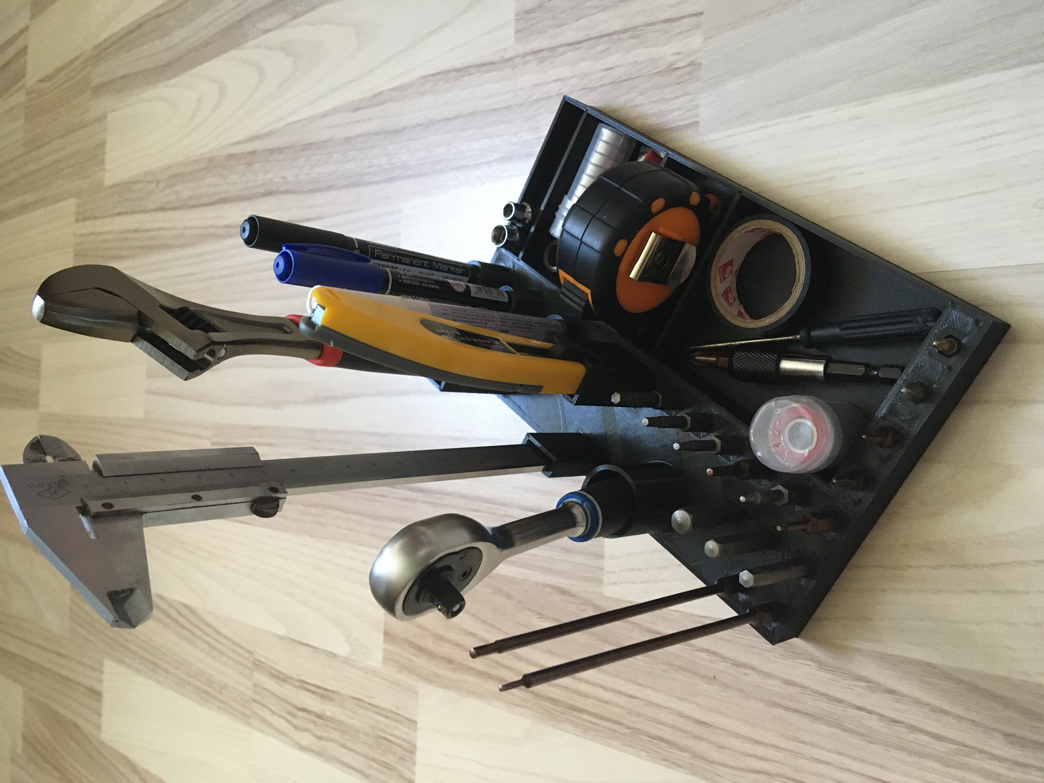 Universal tool holder - photo 2