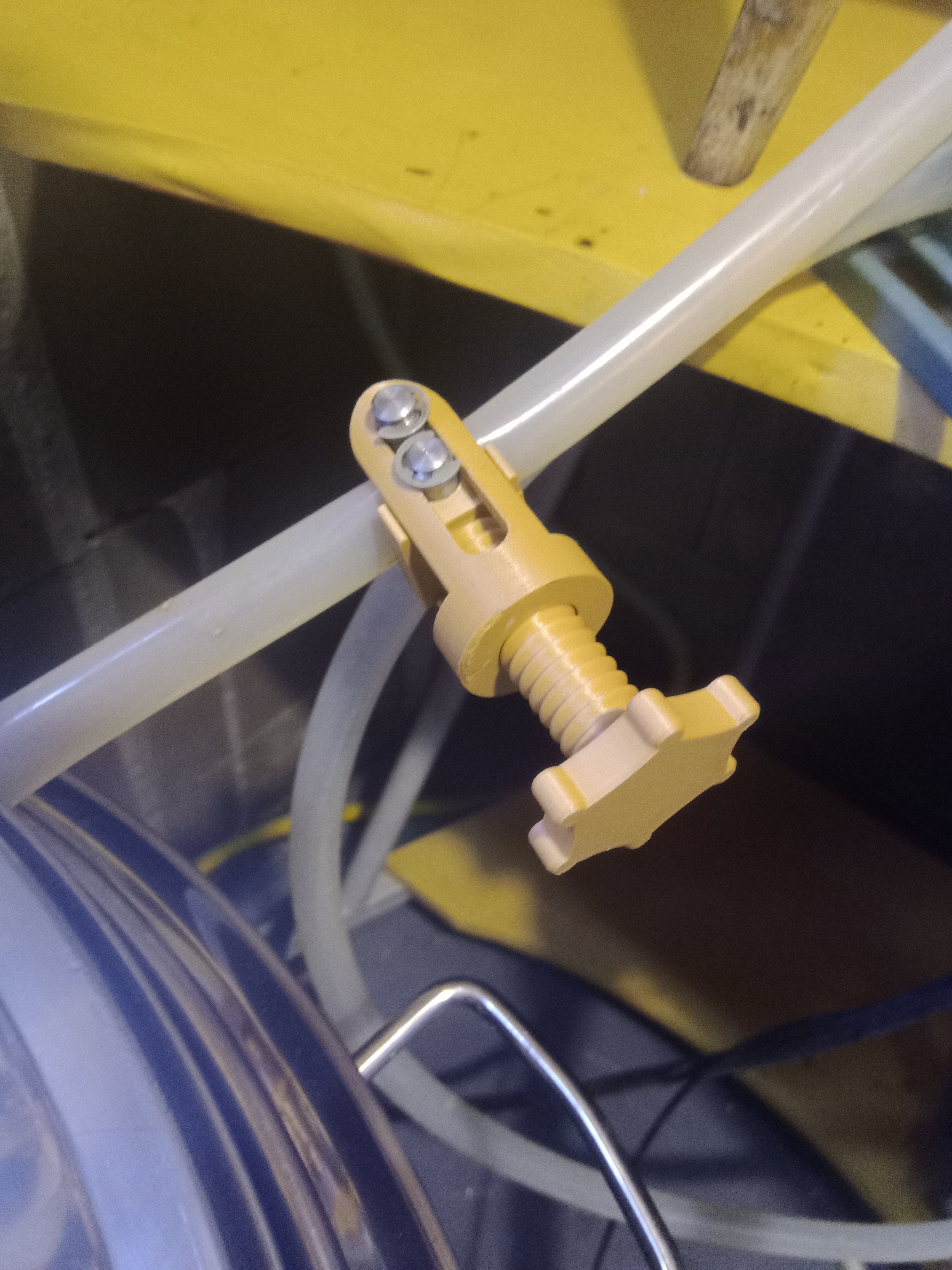 Hose clamp , škrtidlo na hadičku