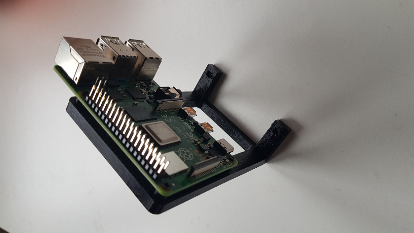 Raspberry Pi 4 Vertical Mount