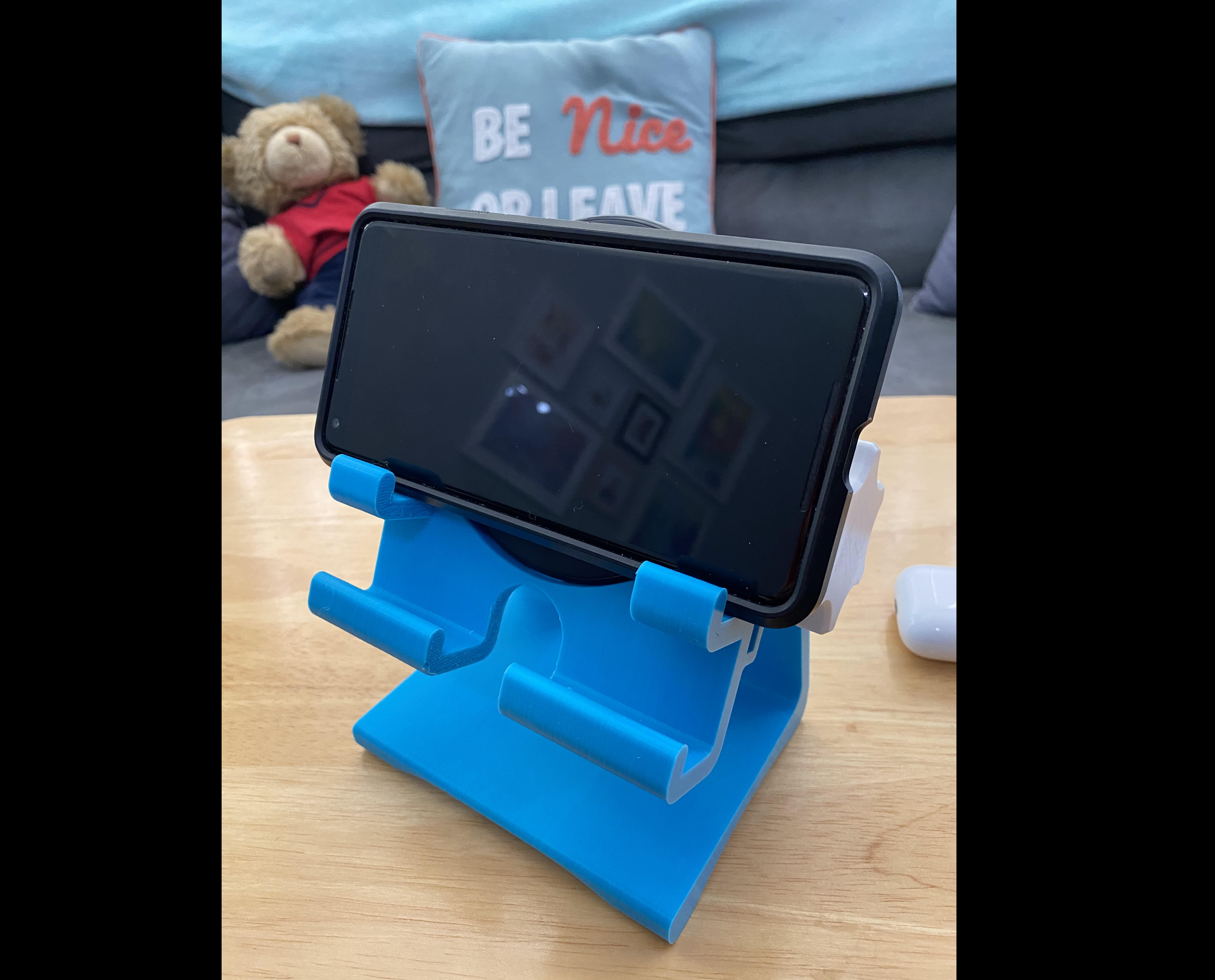 Wireless Charging Adjustable Phone Stand - photo 3
