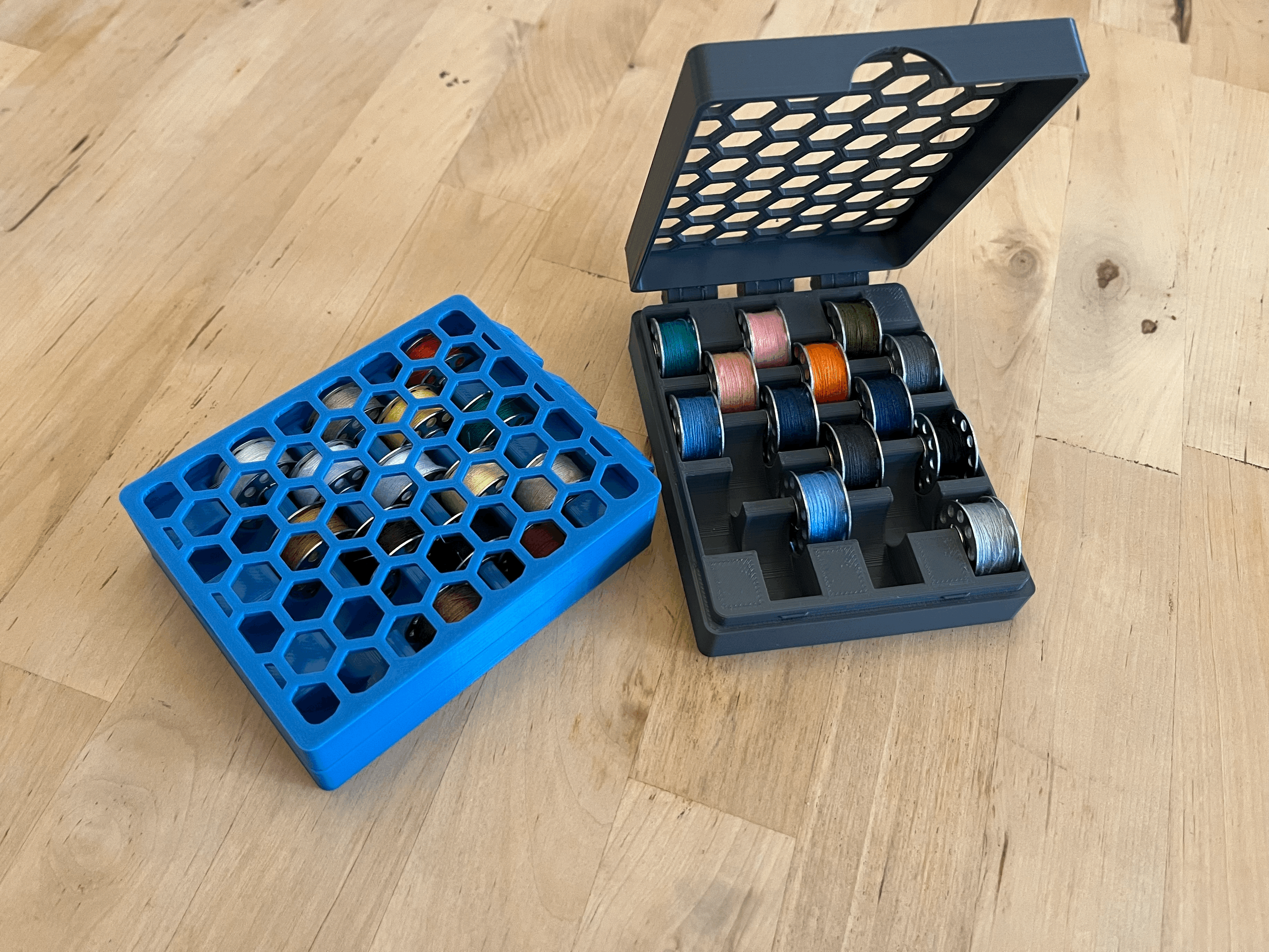 Bobbin Box (Print-in-Place)