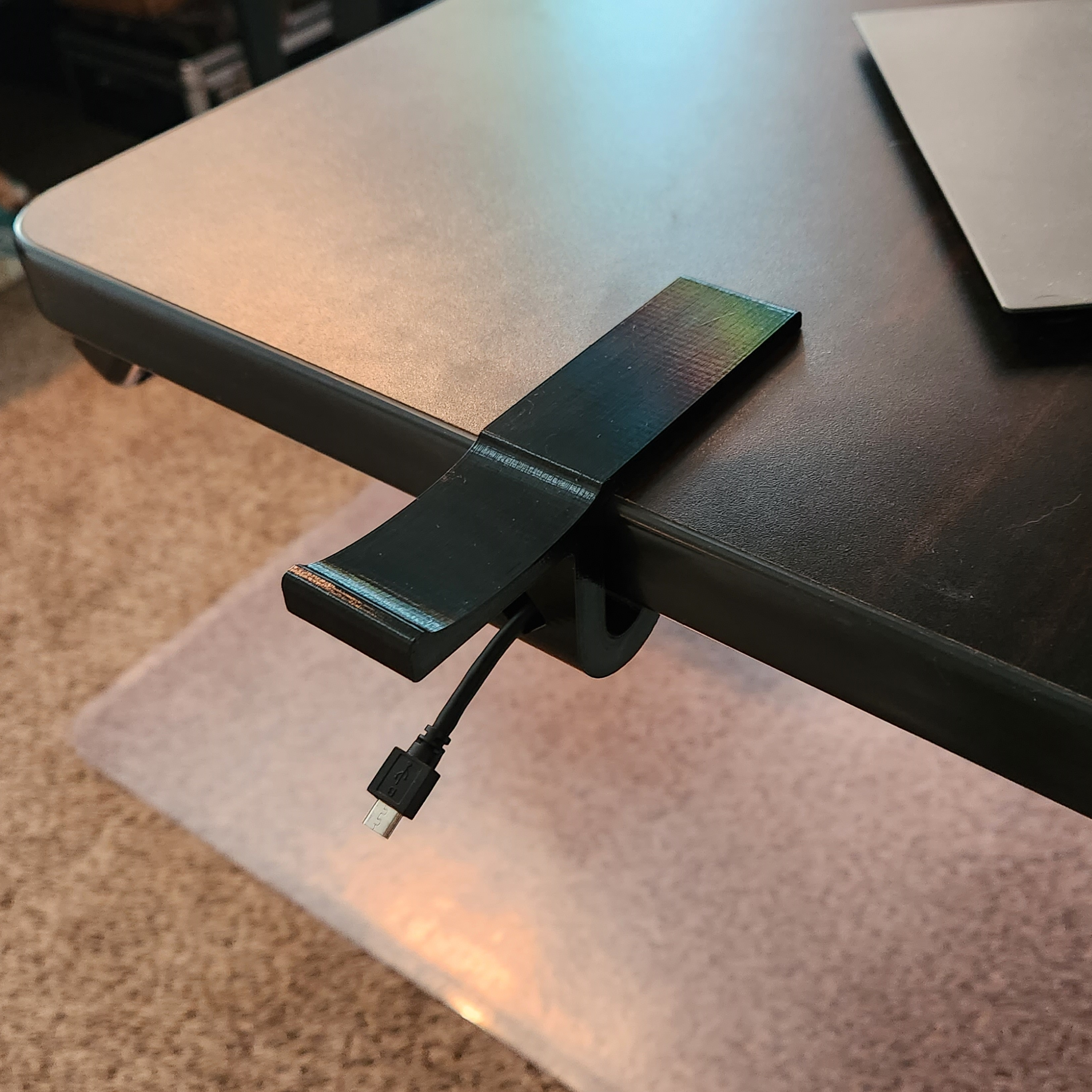 Headset Desk Clamp with Wire Management