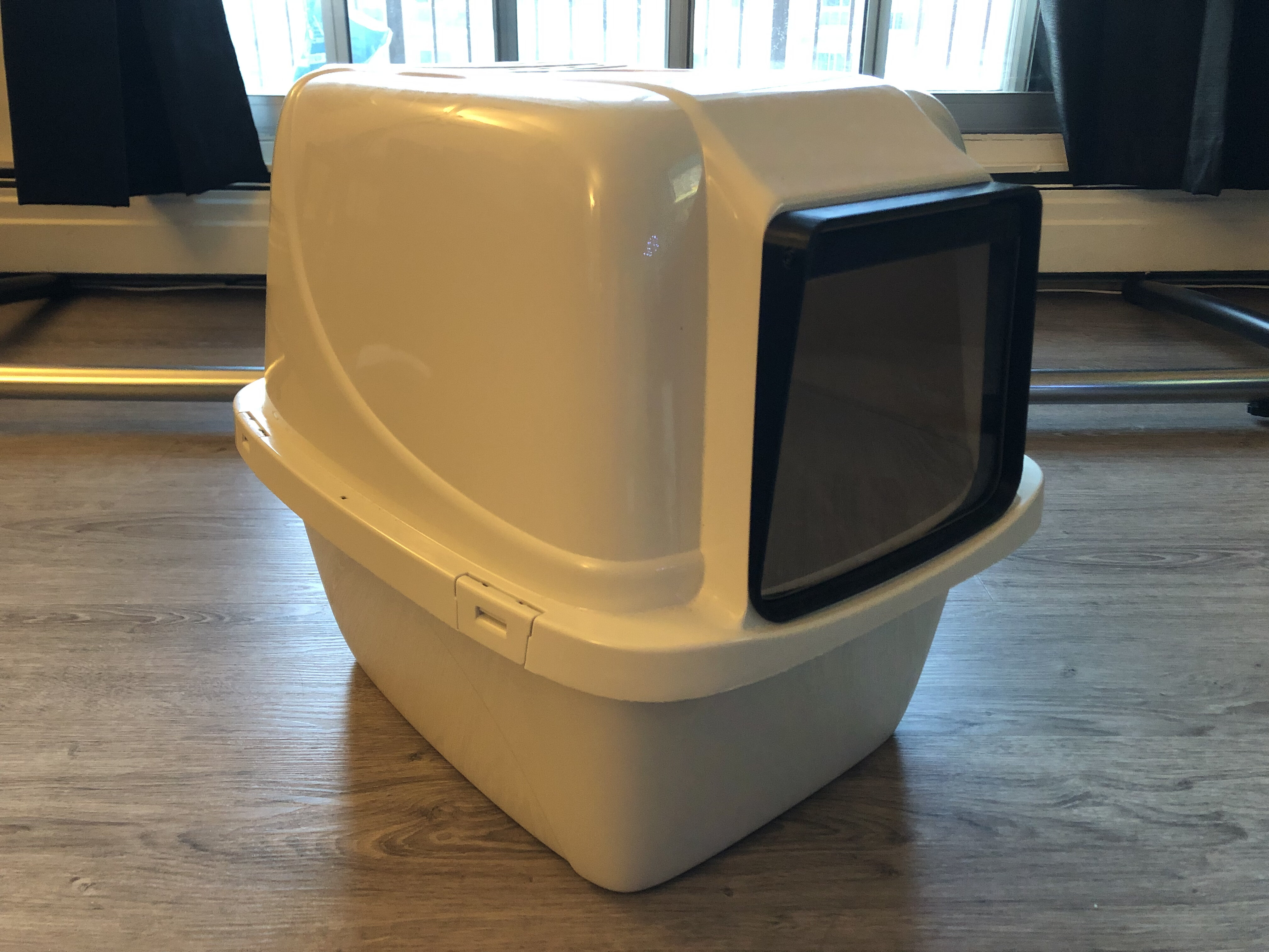 Dependable Litter Box Door Upgrade (Van Ness L)