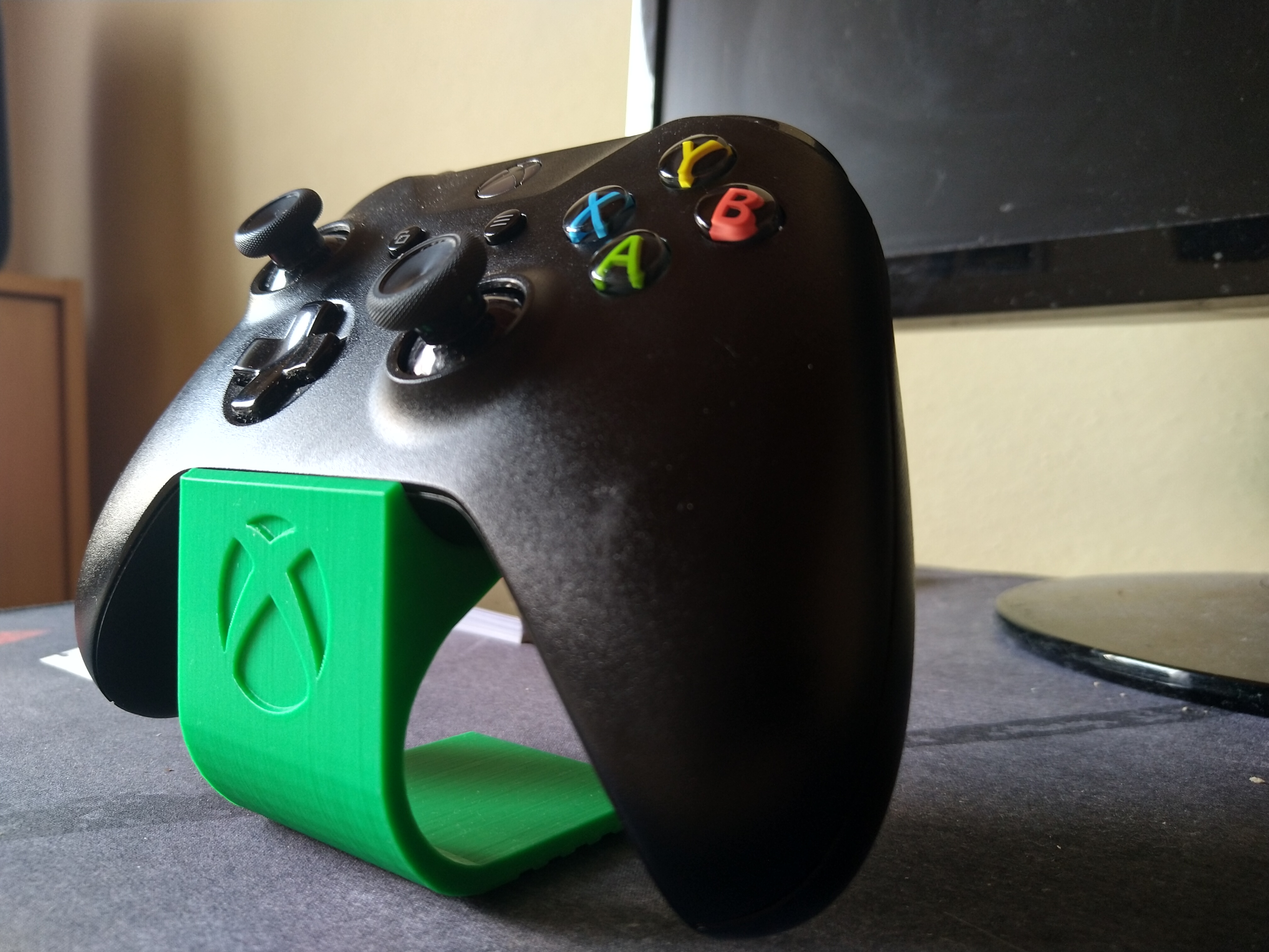 Xbox controller stand - photo 2