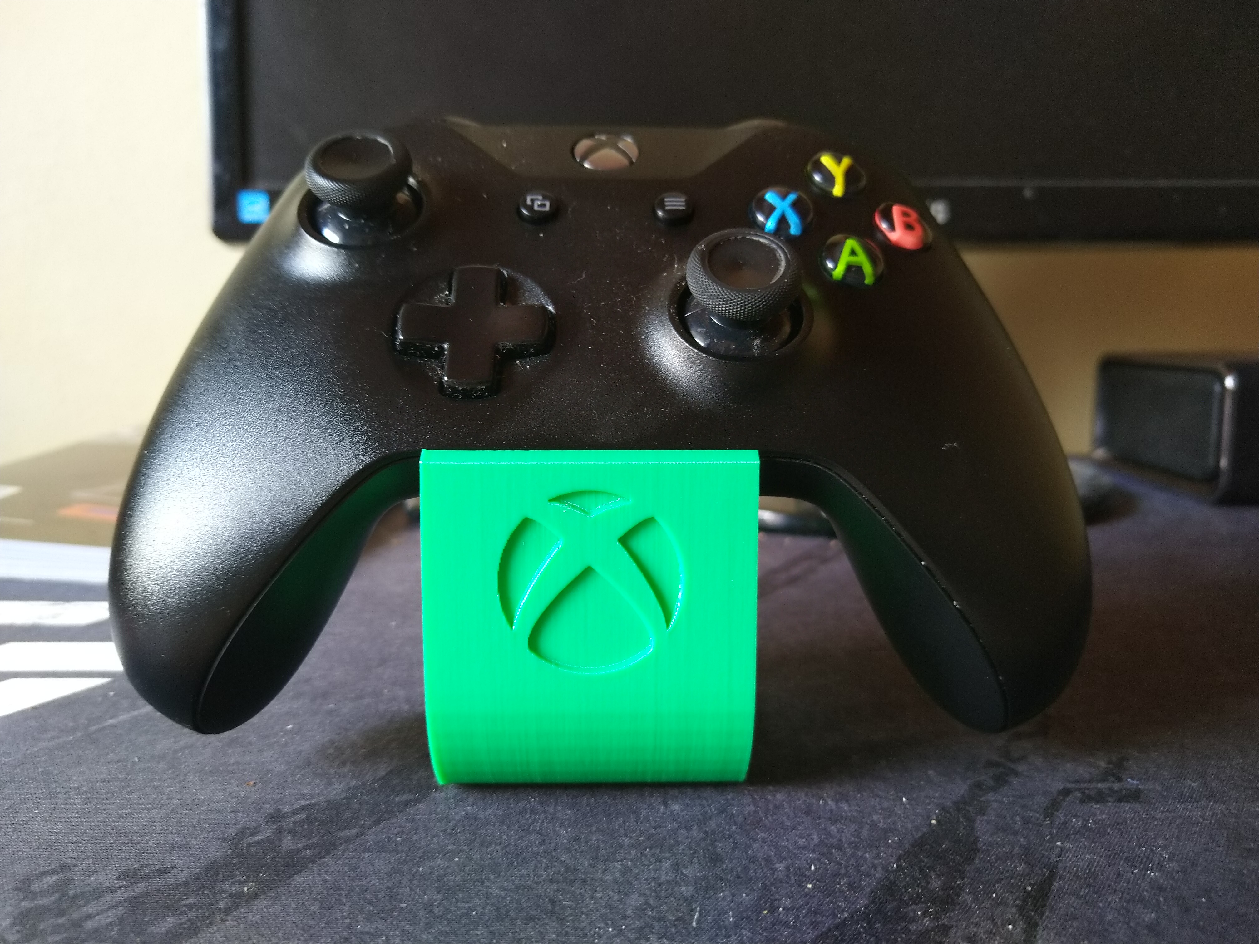 Xbox controller stand - photo 3