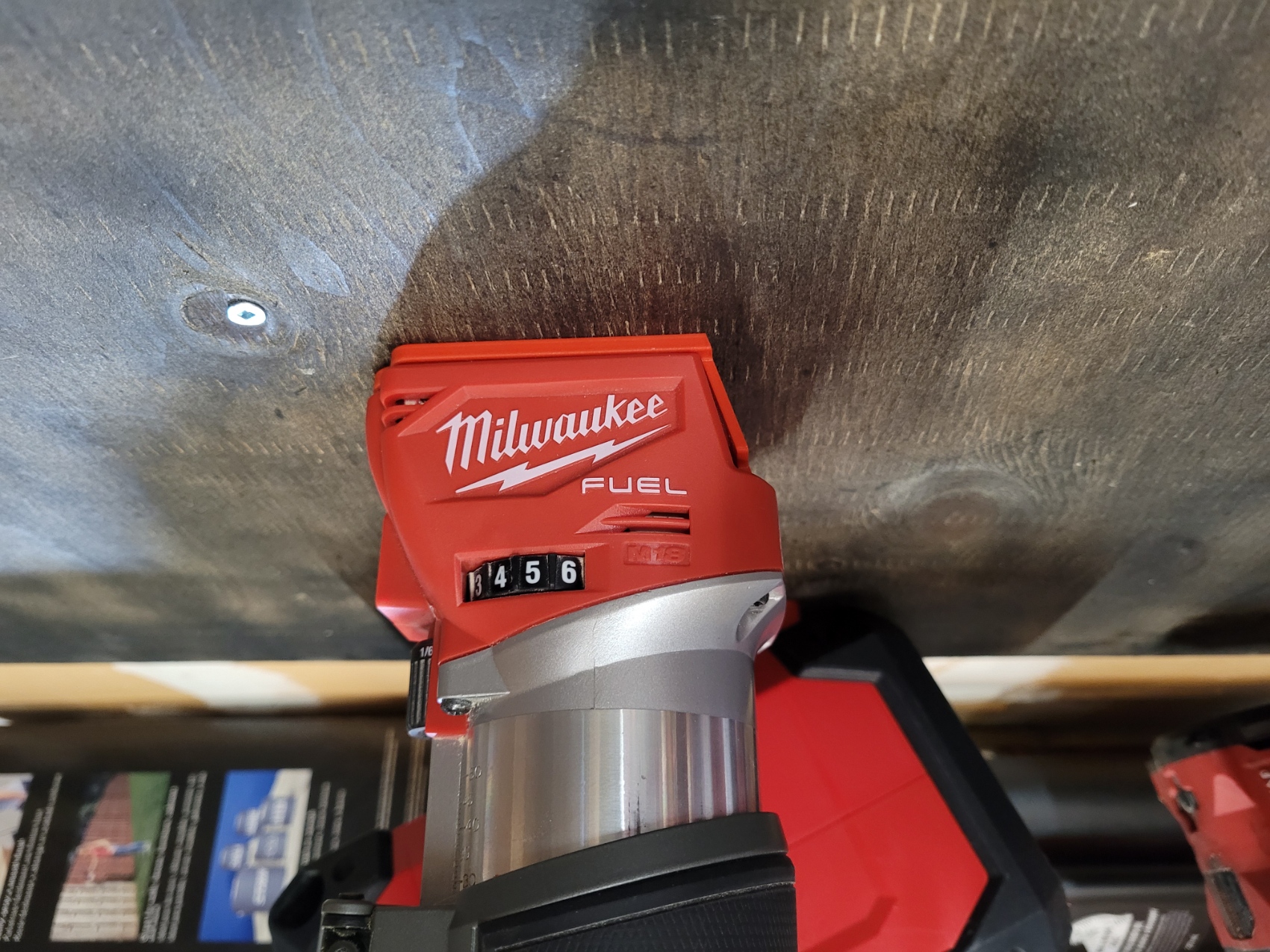 Milwaukee M18 Tool Holder - photo 4