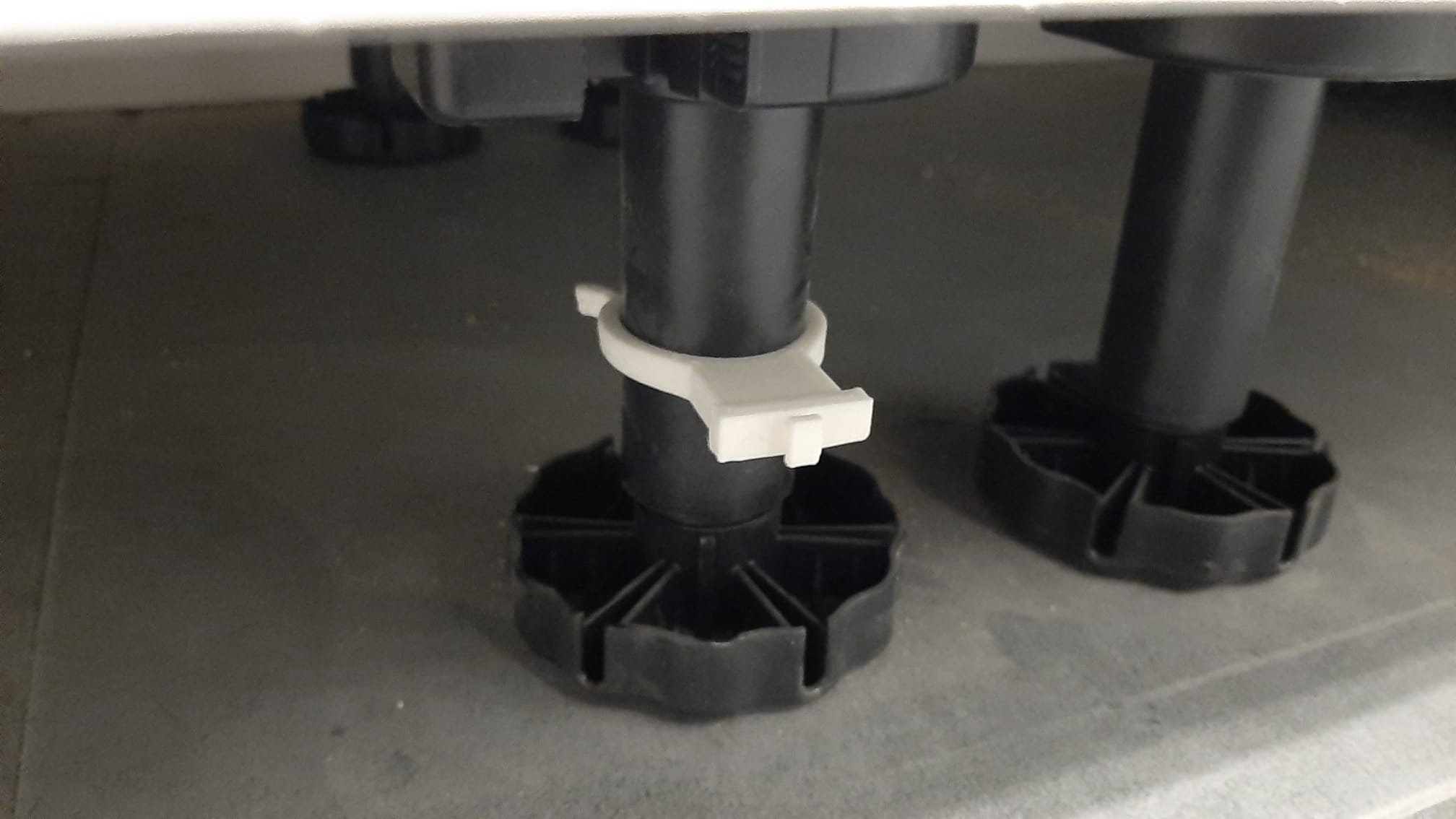 Kitchen baseboard clamp