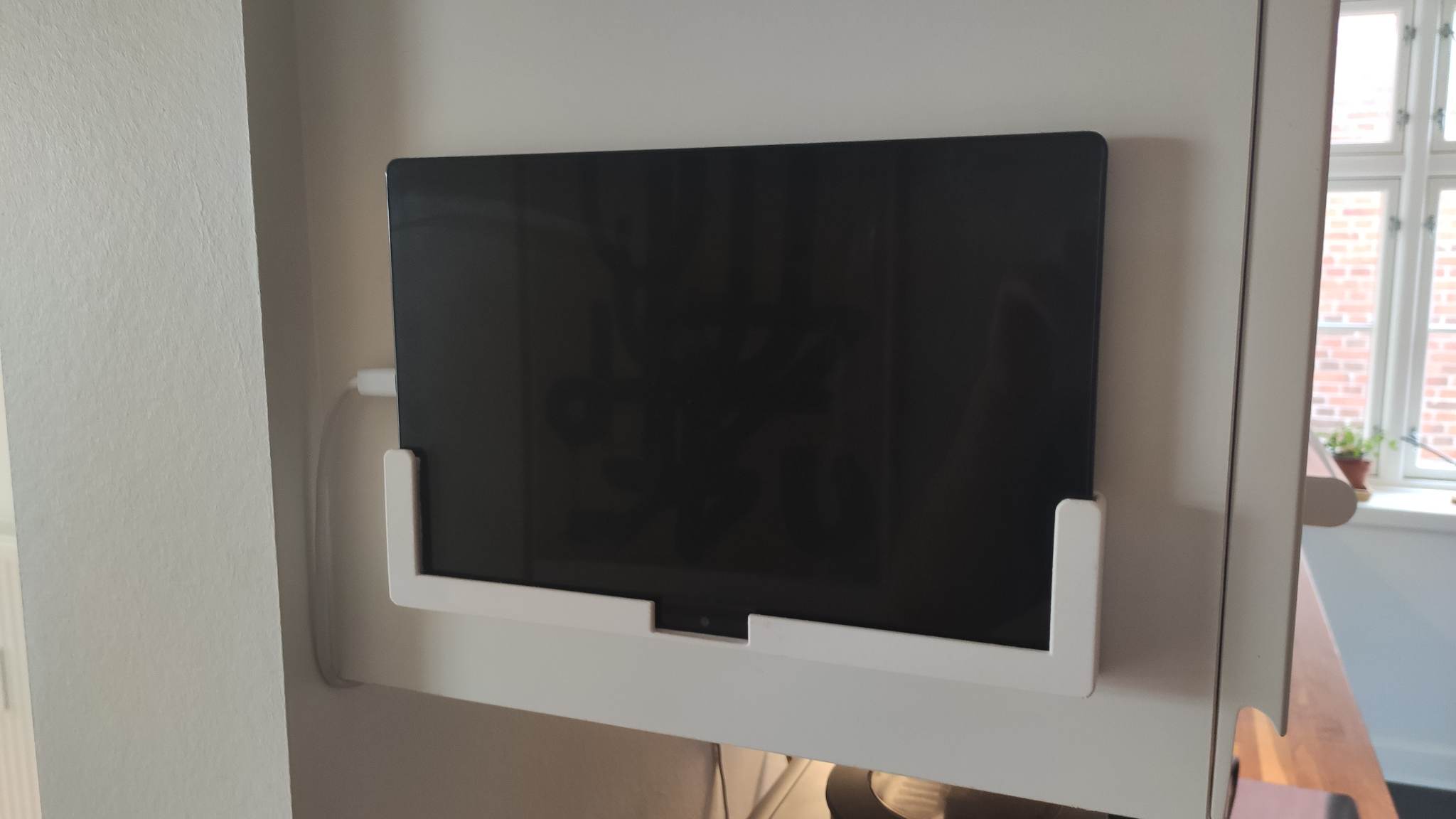 Galaxy Tab A8 wall mount