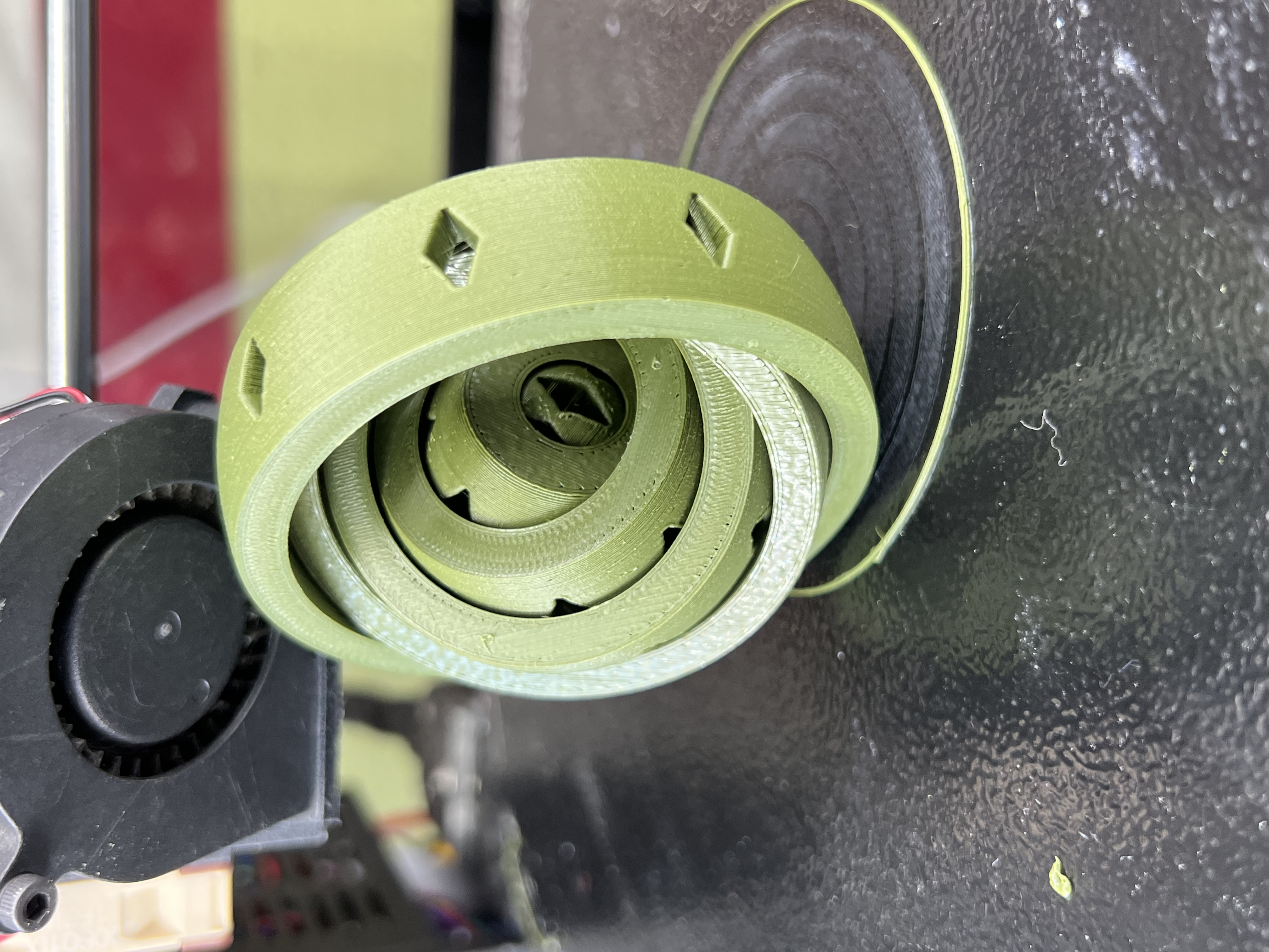 Rotating Ring Fidget Toy - photo 3