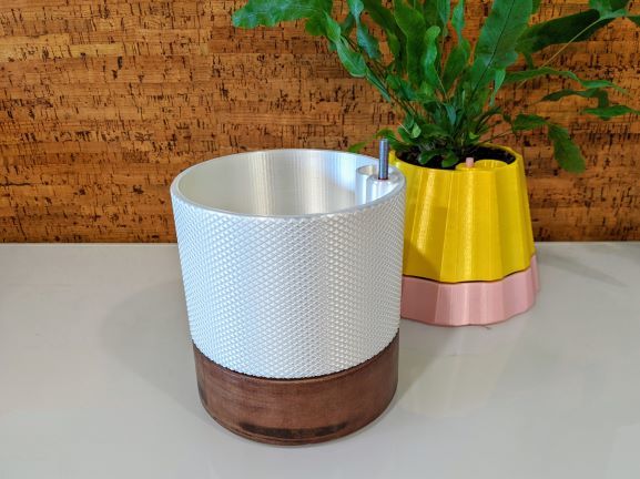 Parametric Self Watering Planter w/ Water Level Indicator - photo 2