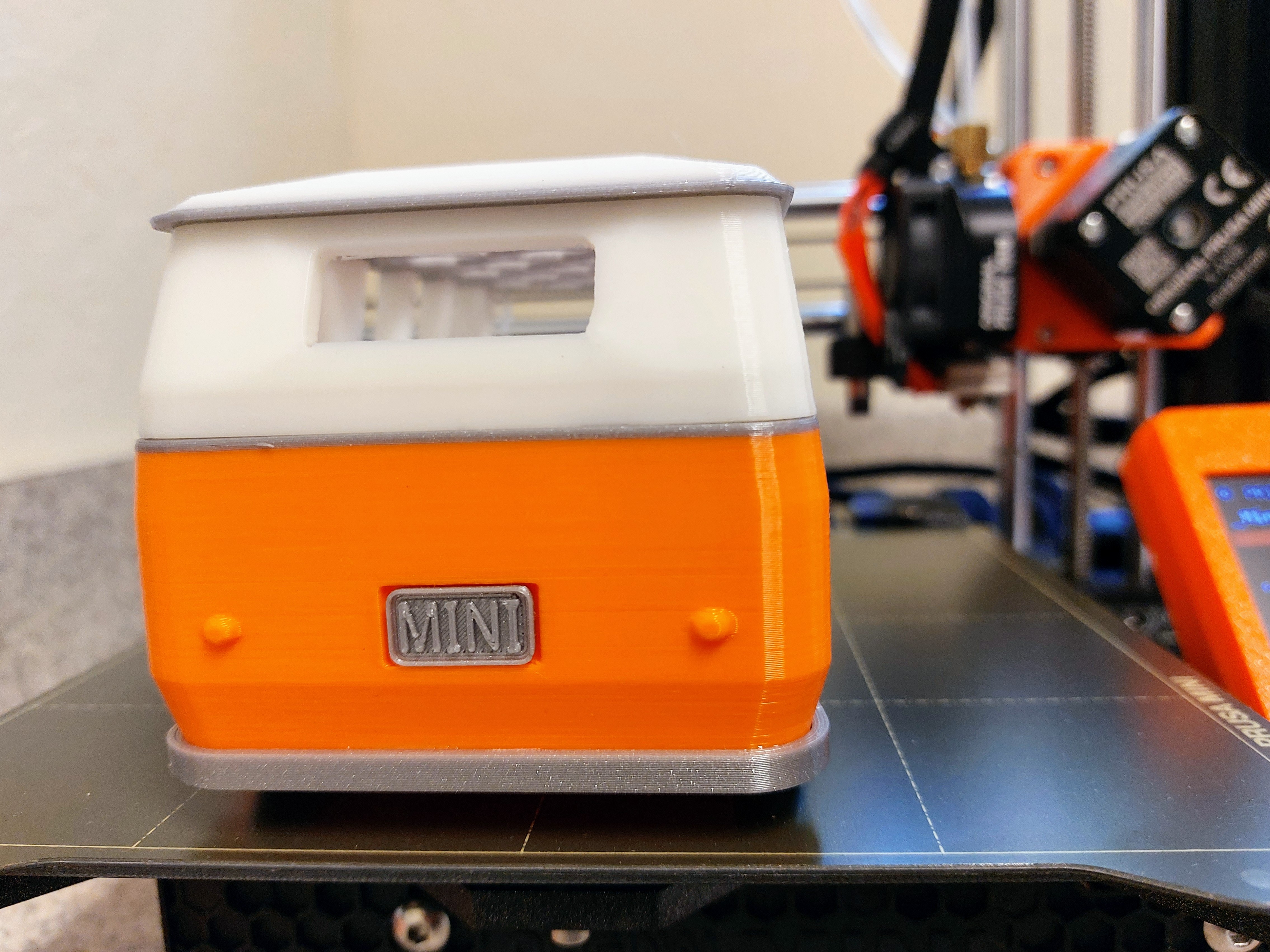 VW Bus Marker or Tool Holder with Working Wheels (optimized for Prusa Mini) - photo 3
