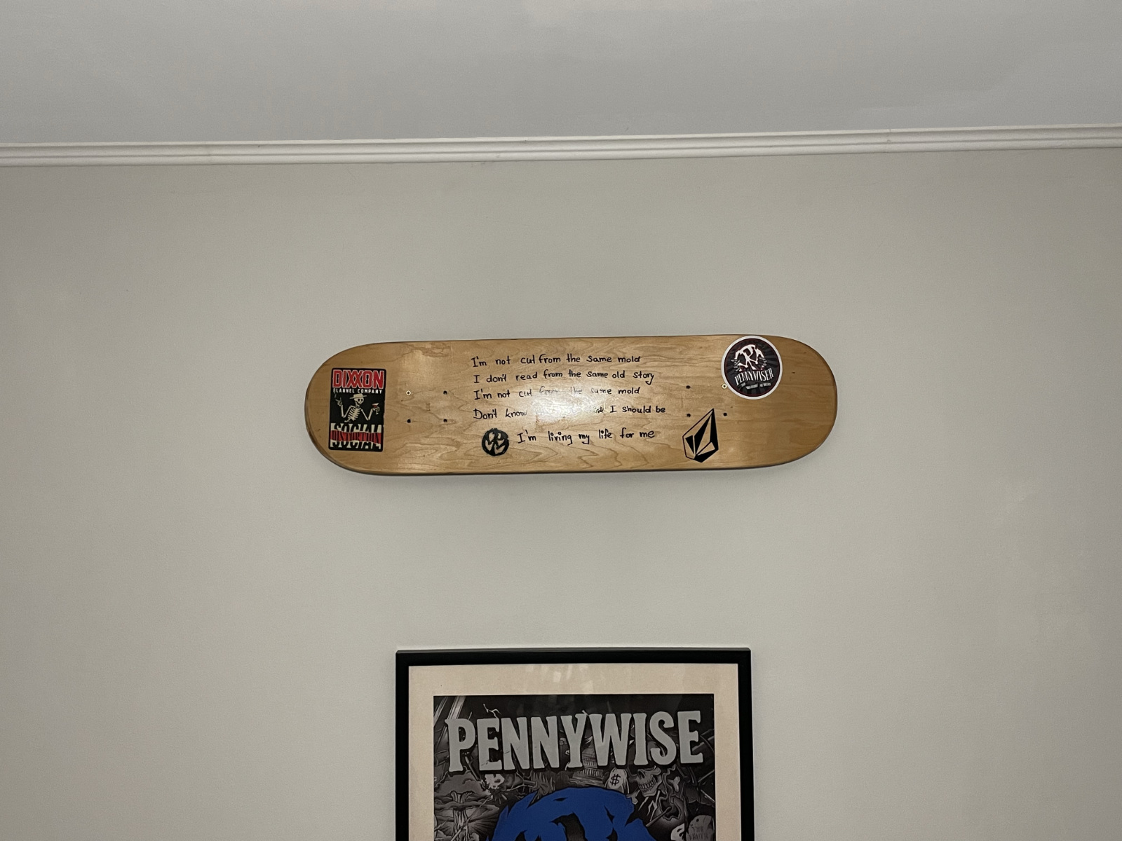 Skateboard Deck Wall Mount