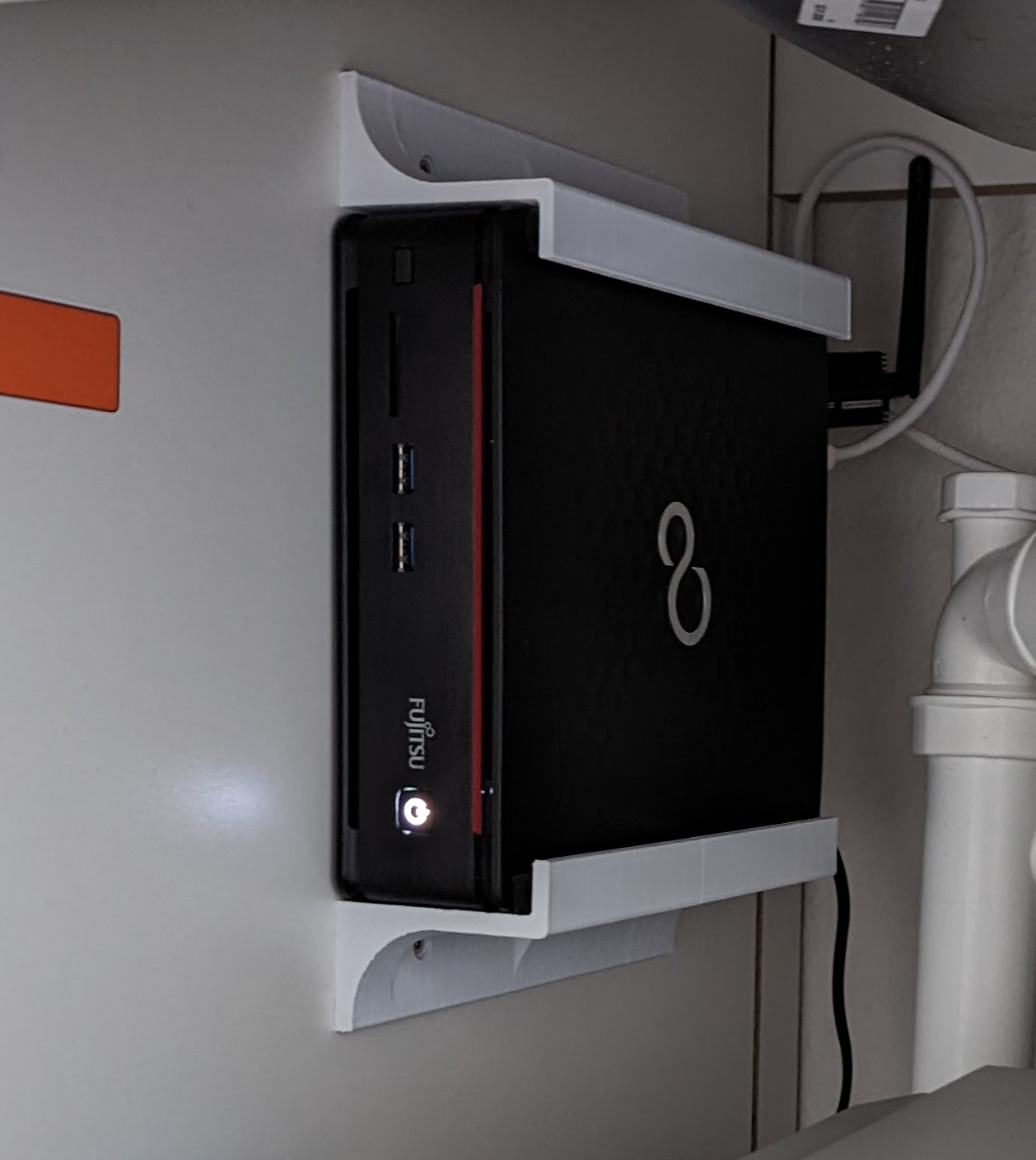 Fujitsu Esprimo Q920 Wall Mount Holder Bracket USFF Mini PC