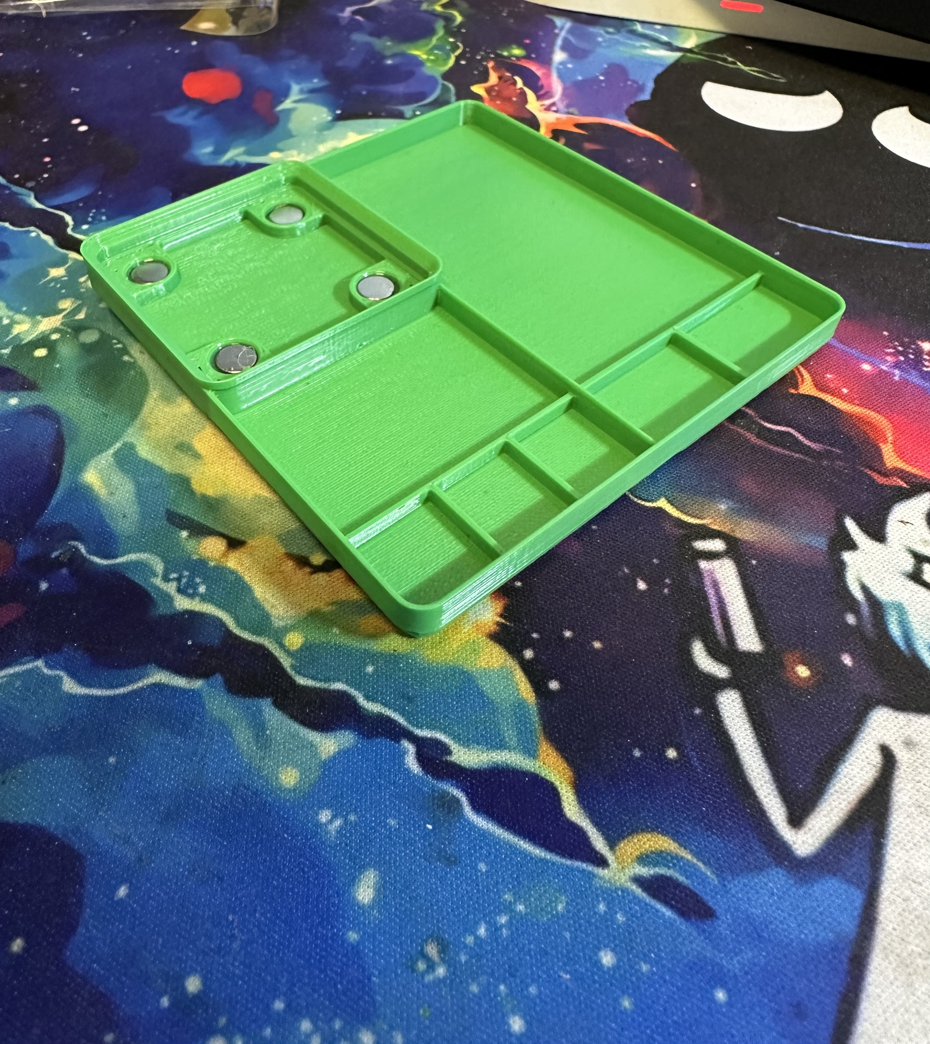 Gridfinity Big/Small Parts Tray W/ Removable 1x1 Screw Bin & Stackable Lid - photo 2