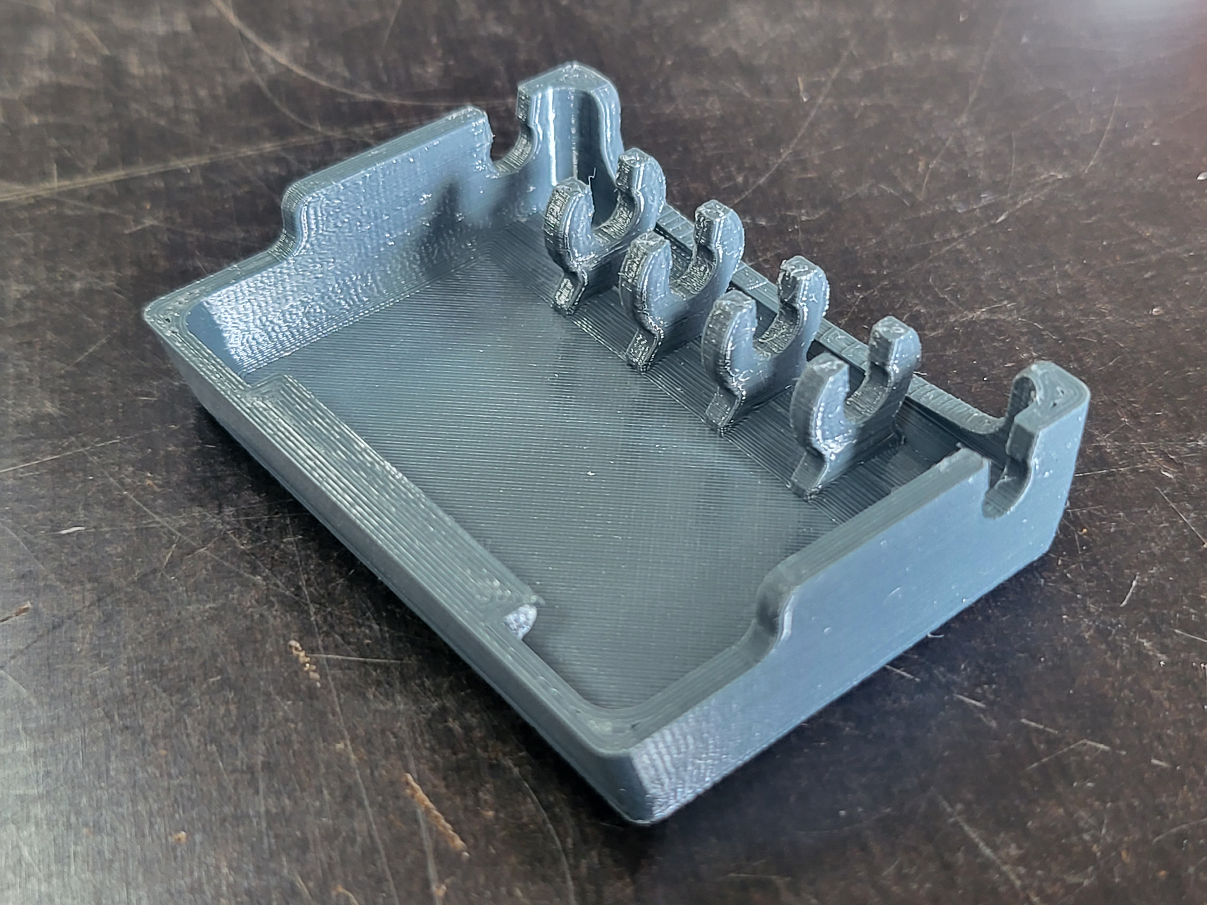 Plano 777 fishing box clamp - photo 3