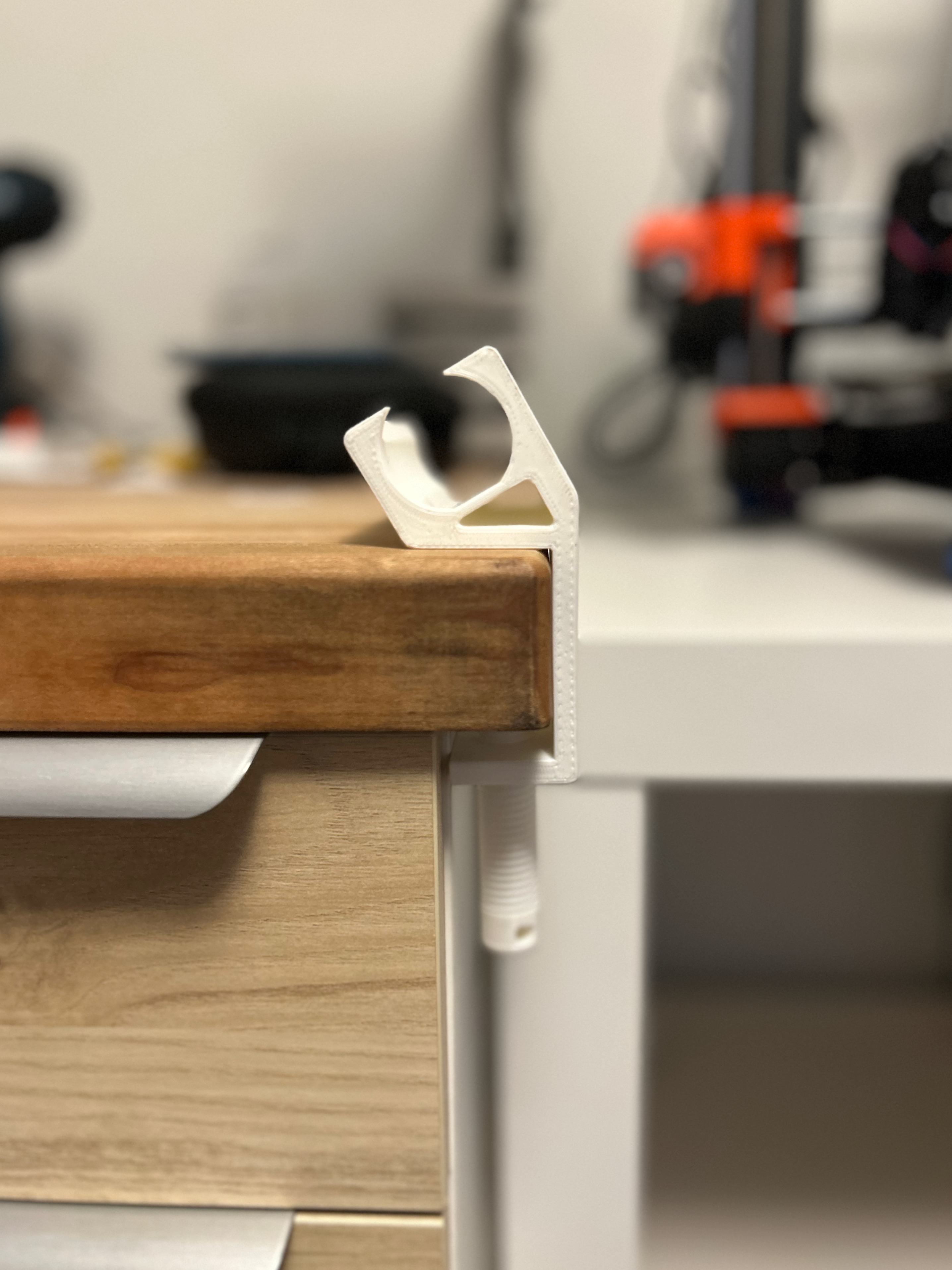 Desk Clamp holder for power strip - photo 2