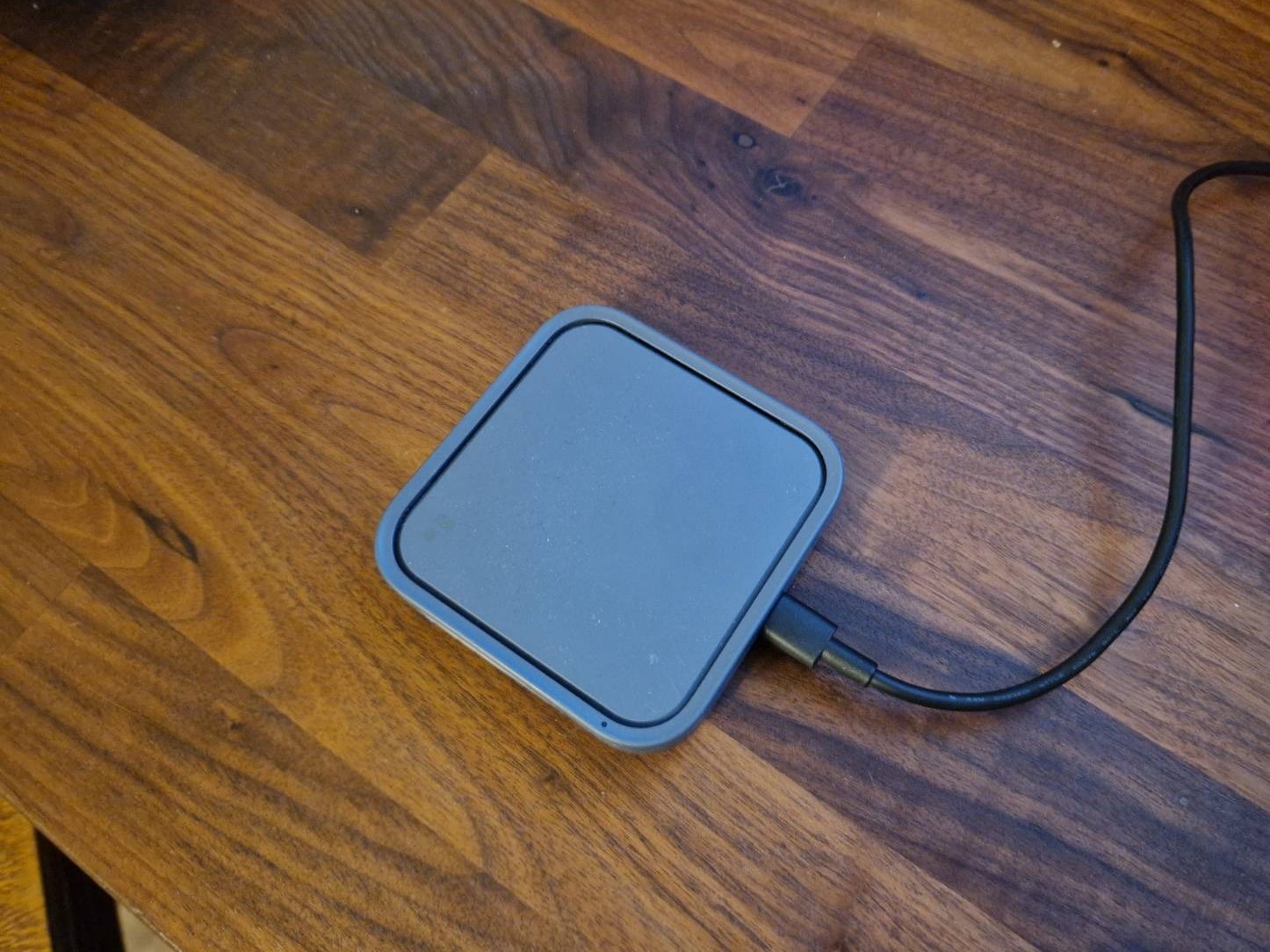 Phone Centering Tray Compatible With Samsung Wireless Charger - photo 3