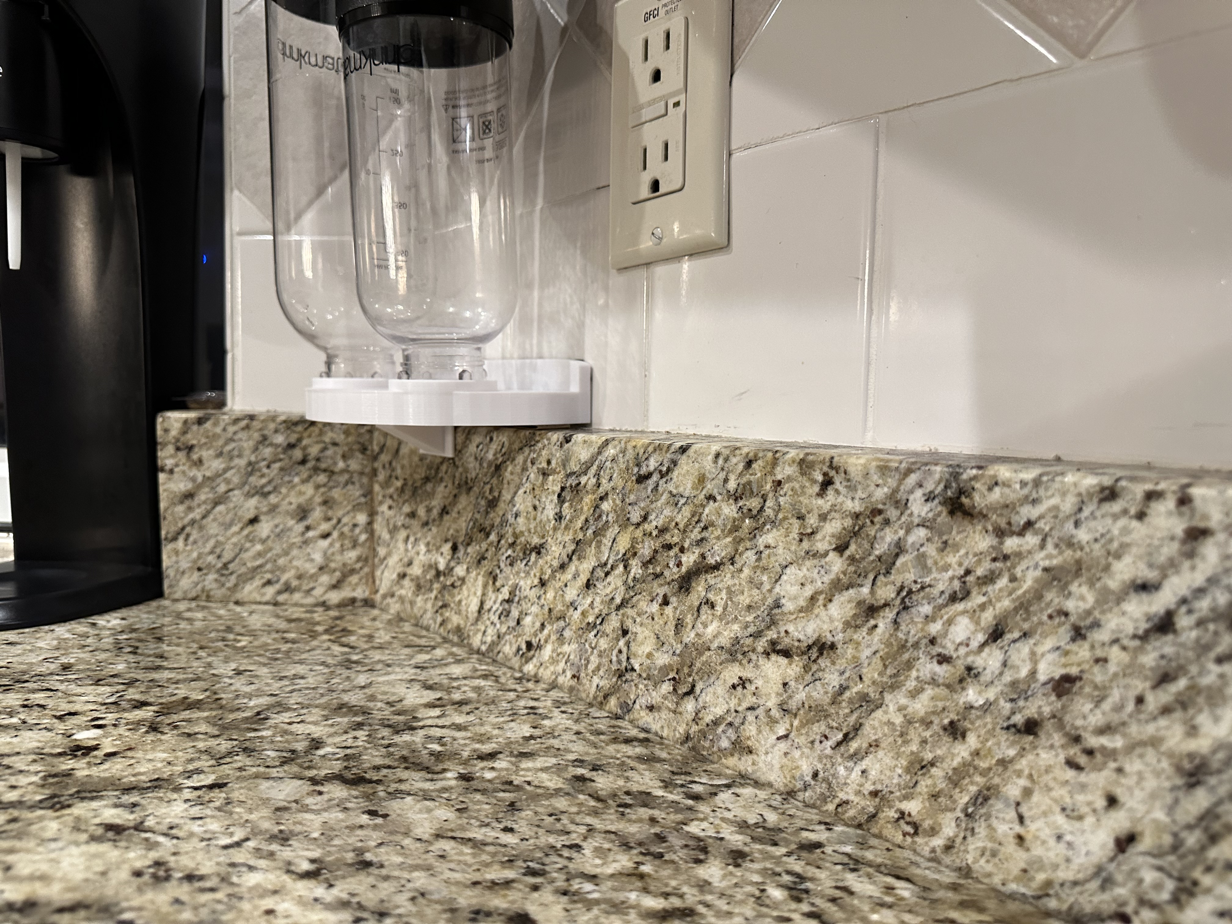 Drinkmate Bottle Dryer and Wall Storage Solution - photo 3