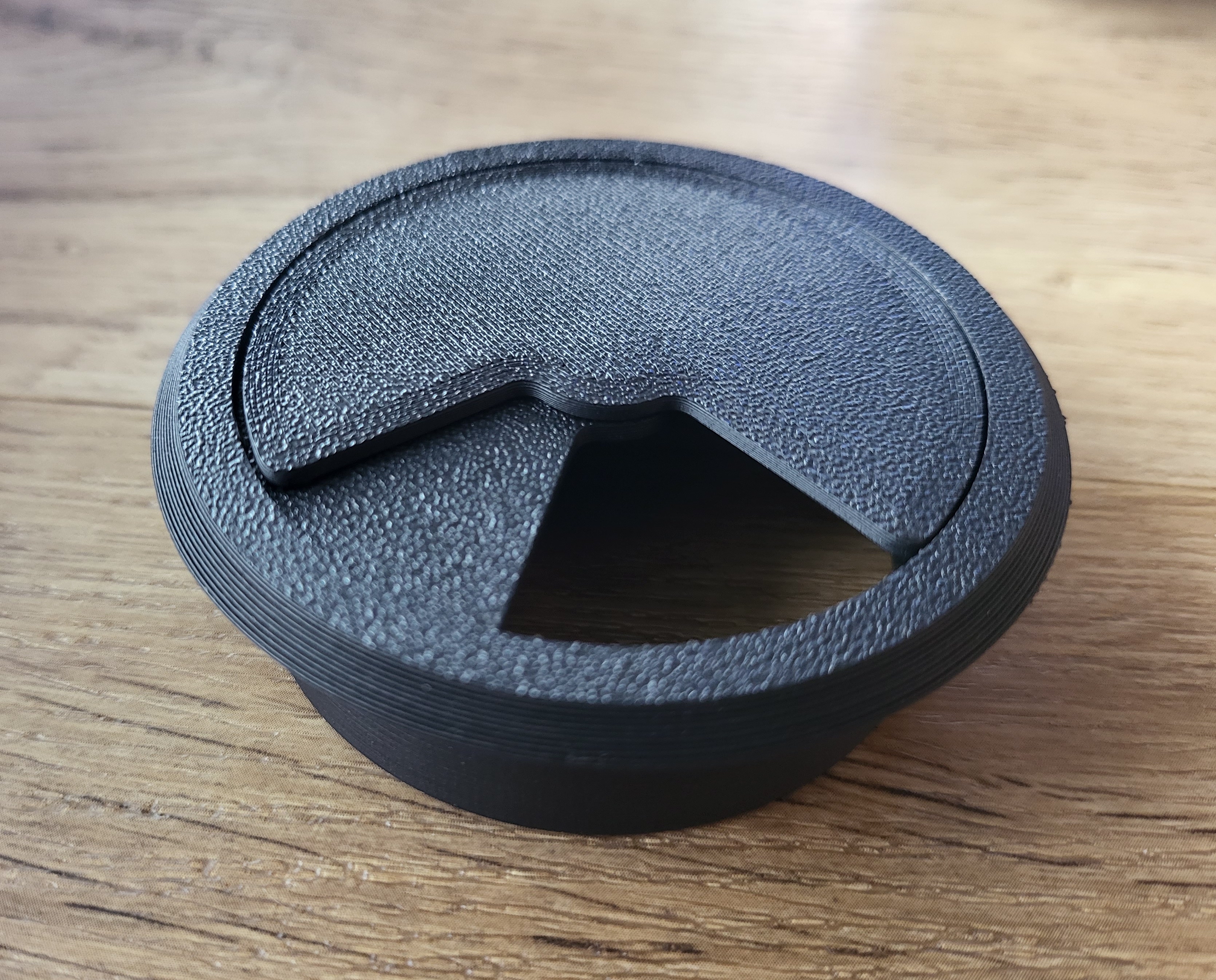Parametric Cable Grommet - photo 2