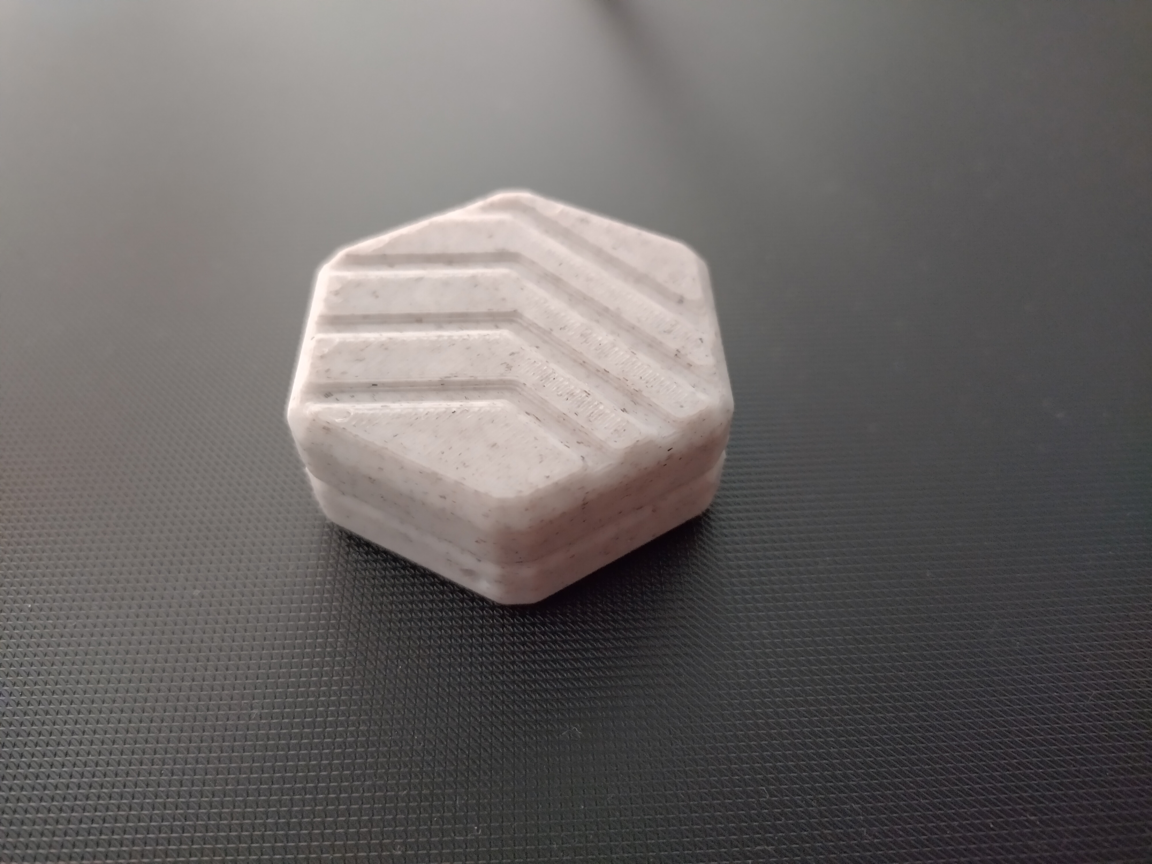 Hex magnetic fidget toy - photo 3