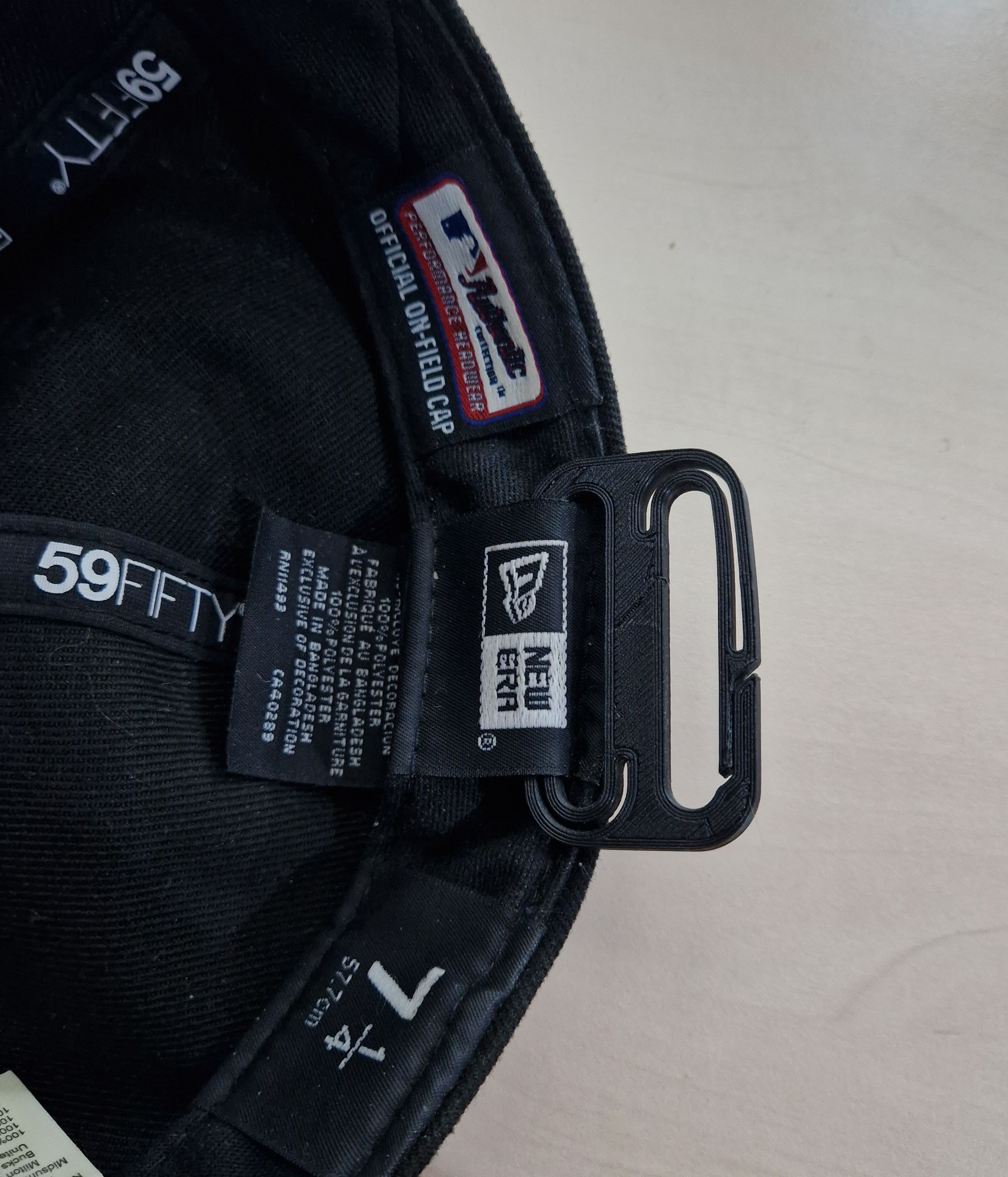 Carabiner Clip for New era Baseball hats - photo 3