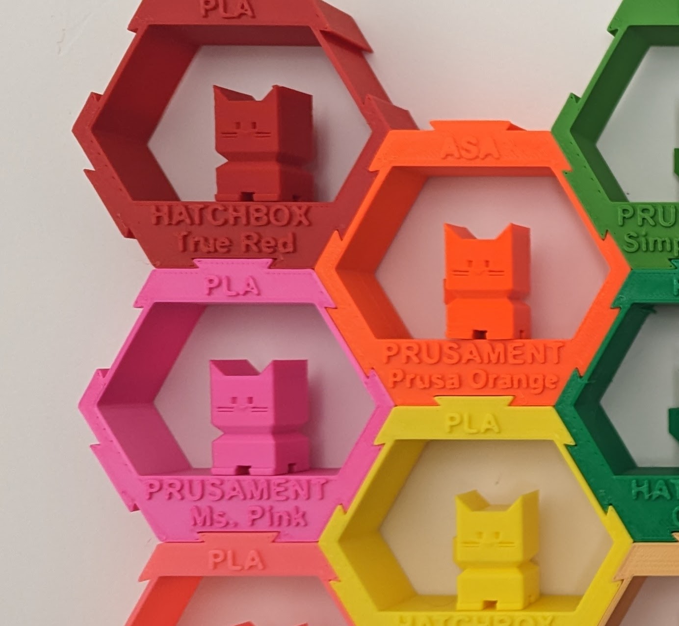 Hexagonal Interlocking Shelf