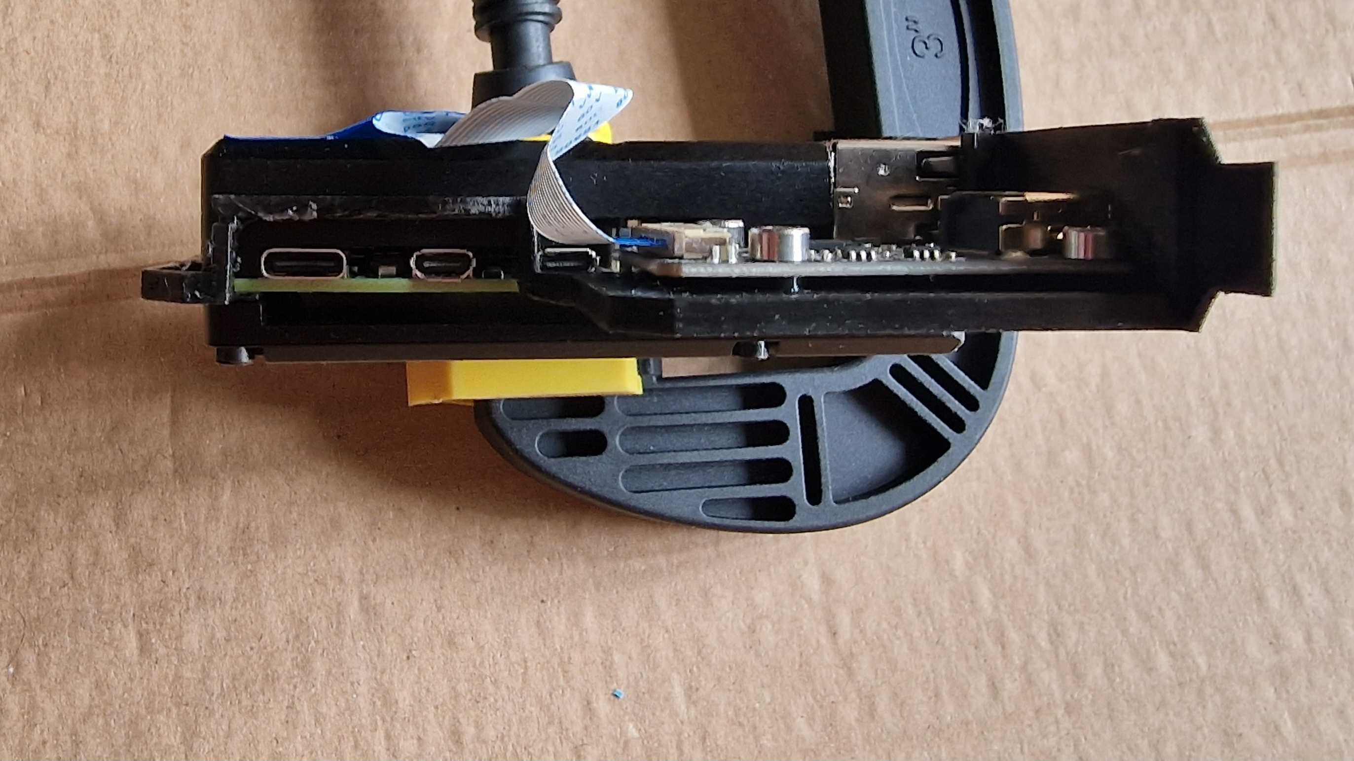 Bracket PCI PiKVM - photo 2