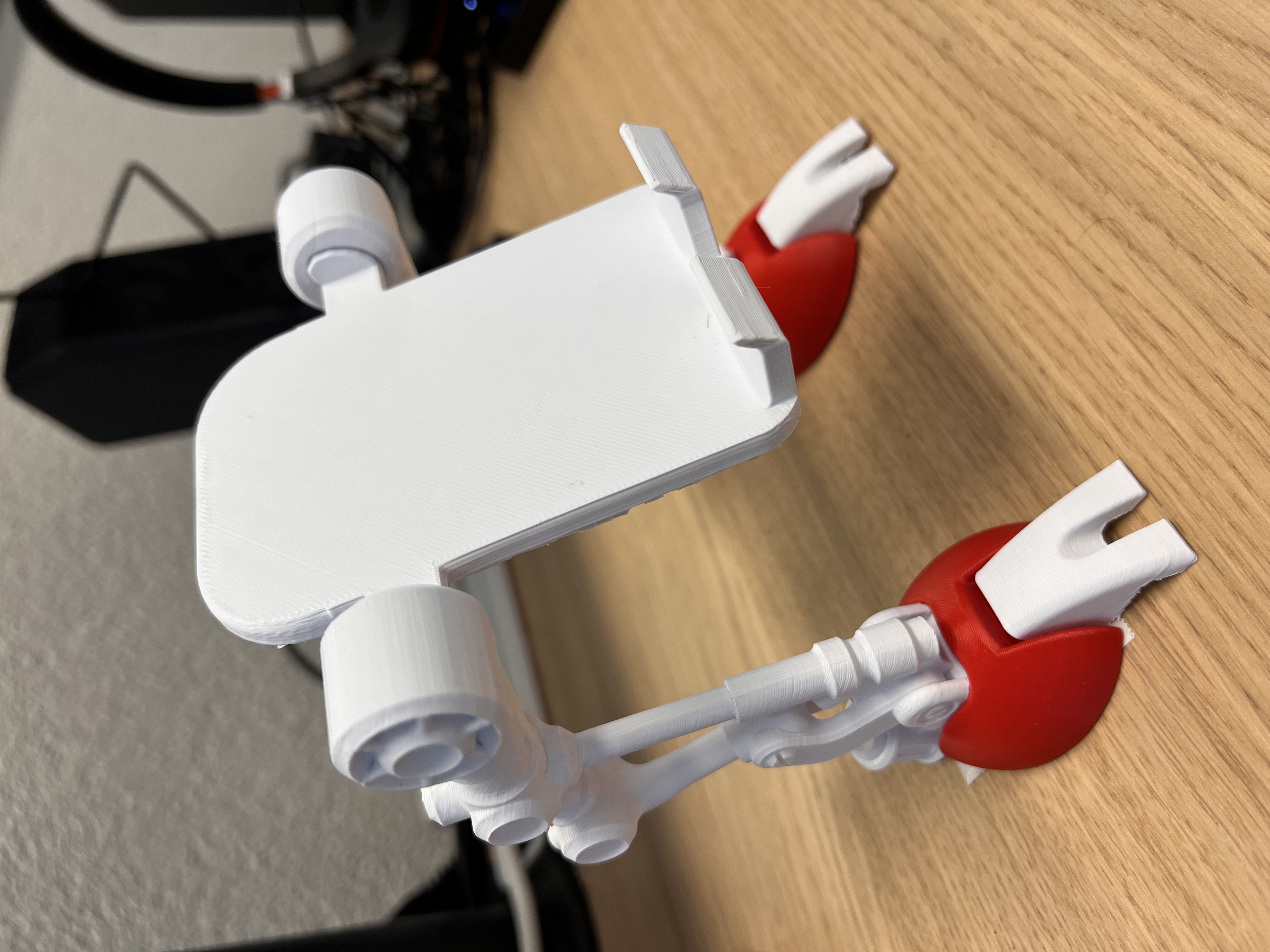 Robot Phone Stand for Magsafe - photo 2