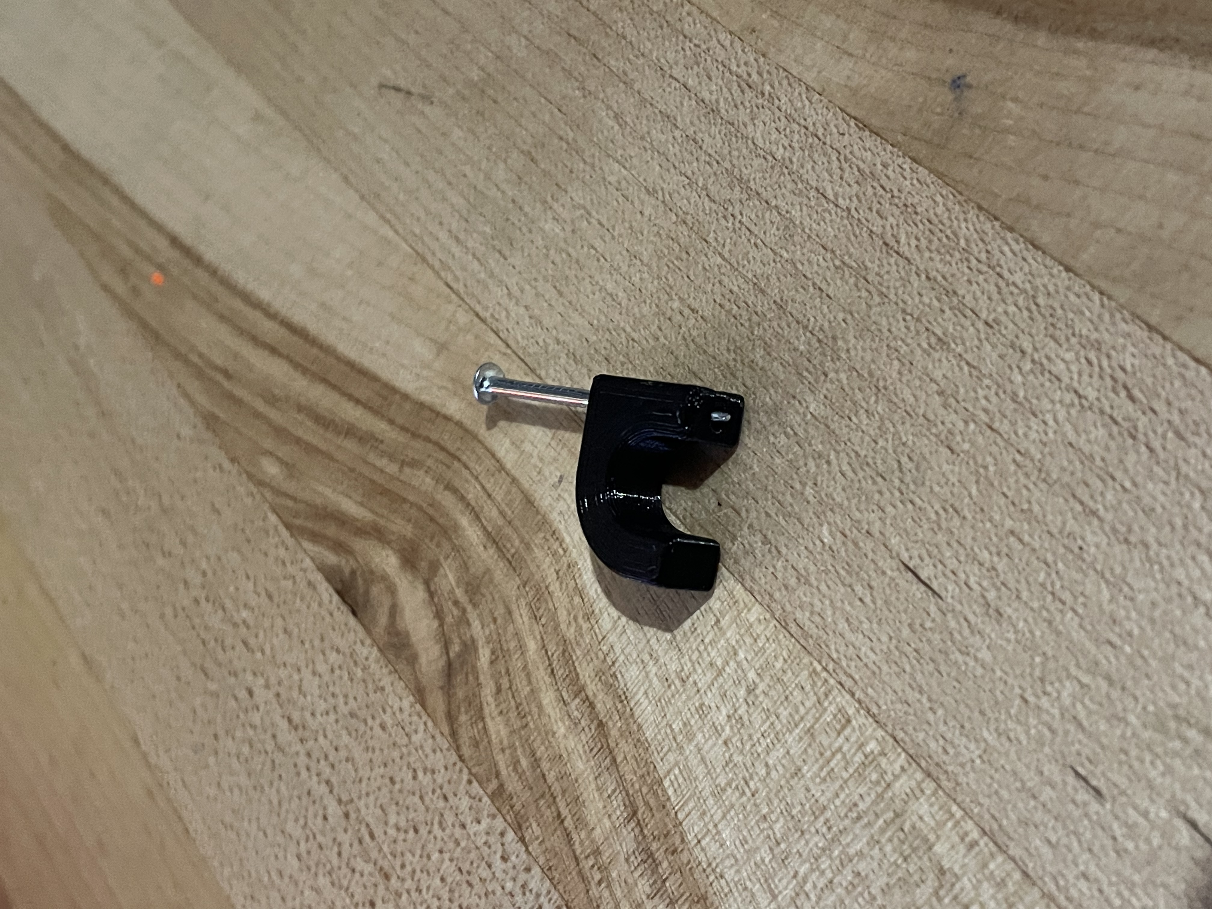 Nail-in cable clip - photo 3
