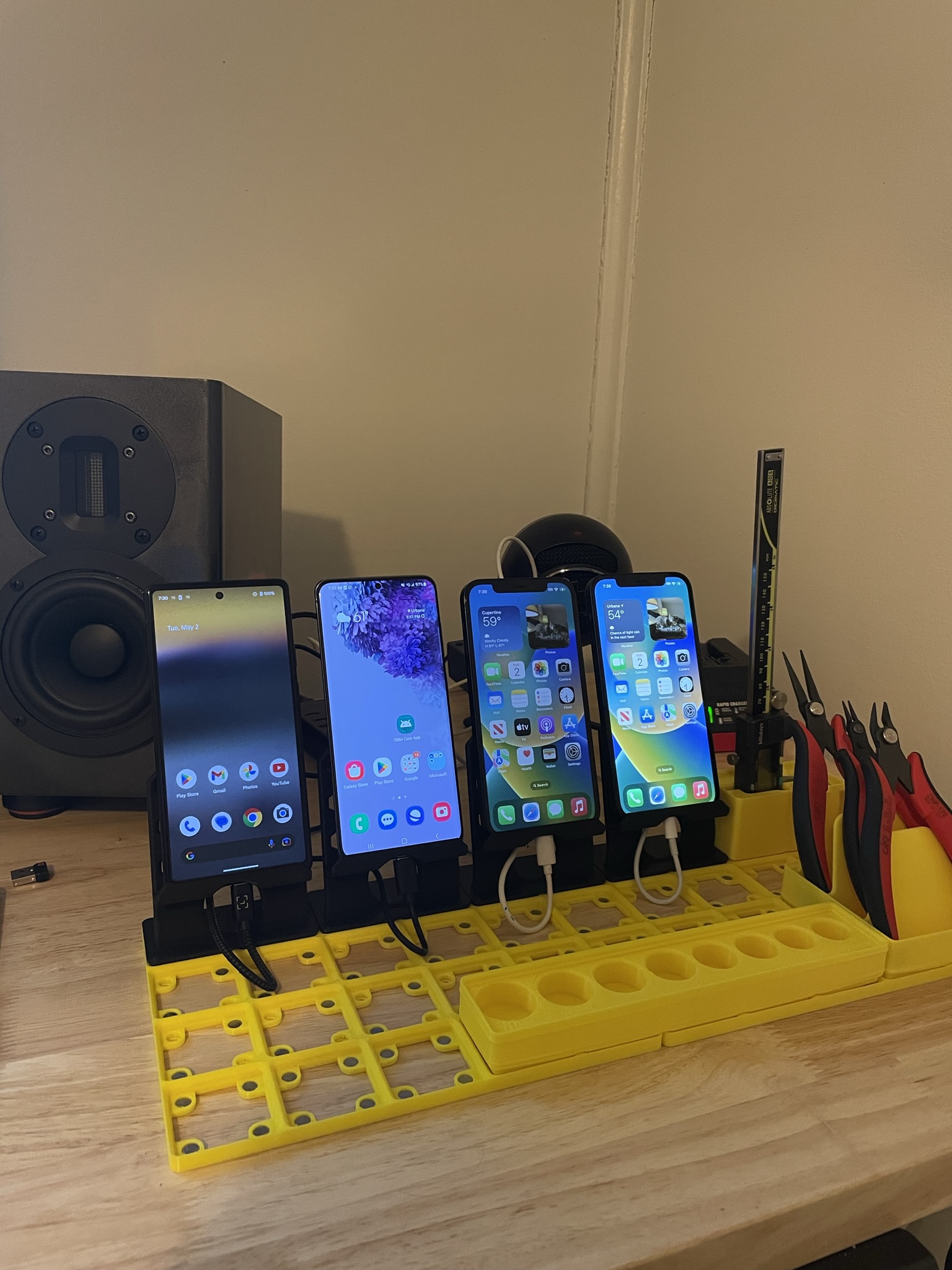 Gridfinity 2x1 Phone Stand - photo 2