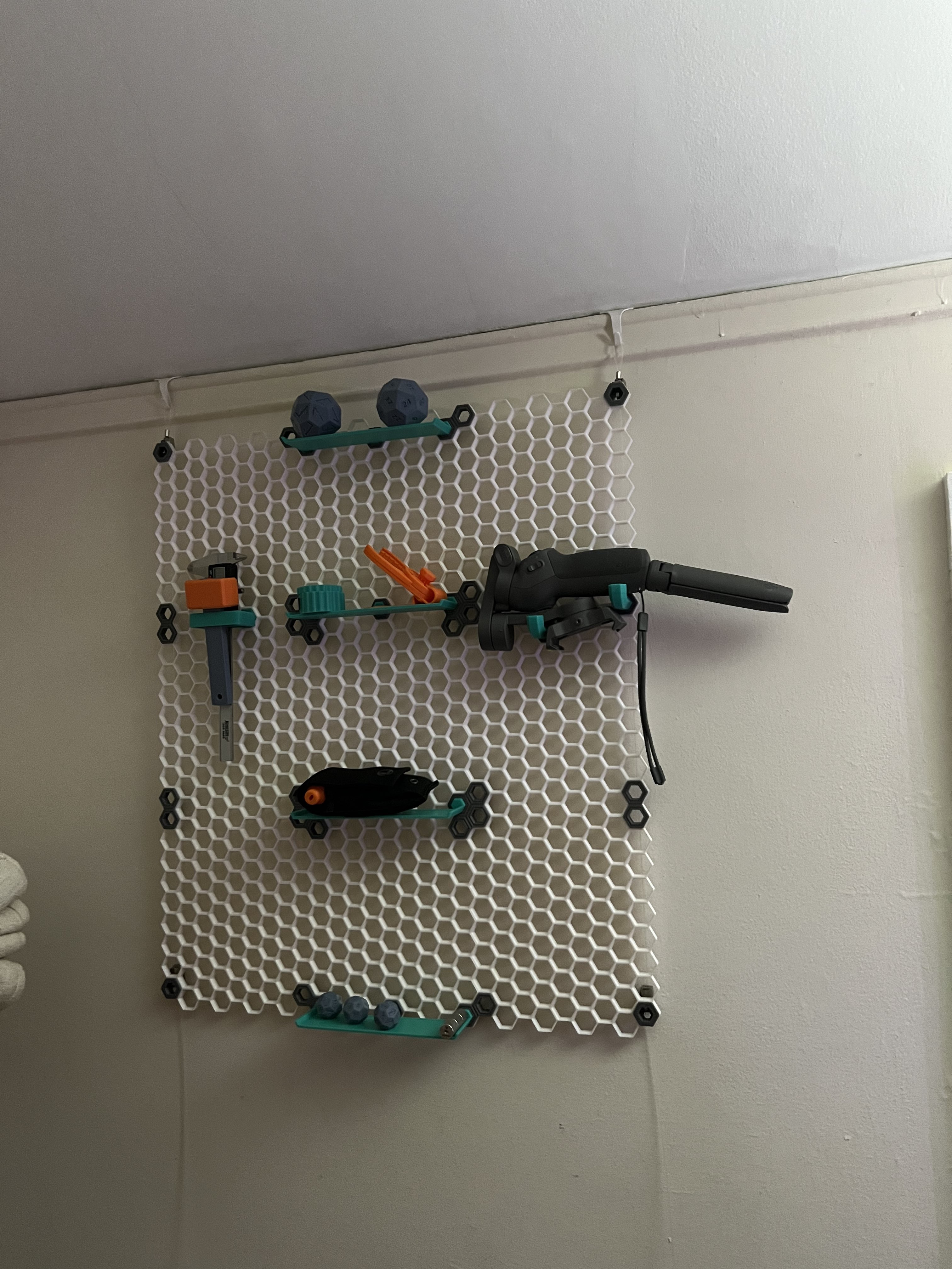 Honeycomb Storage Wall Hook Mount - photo 2