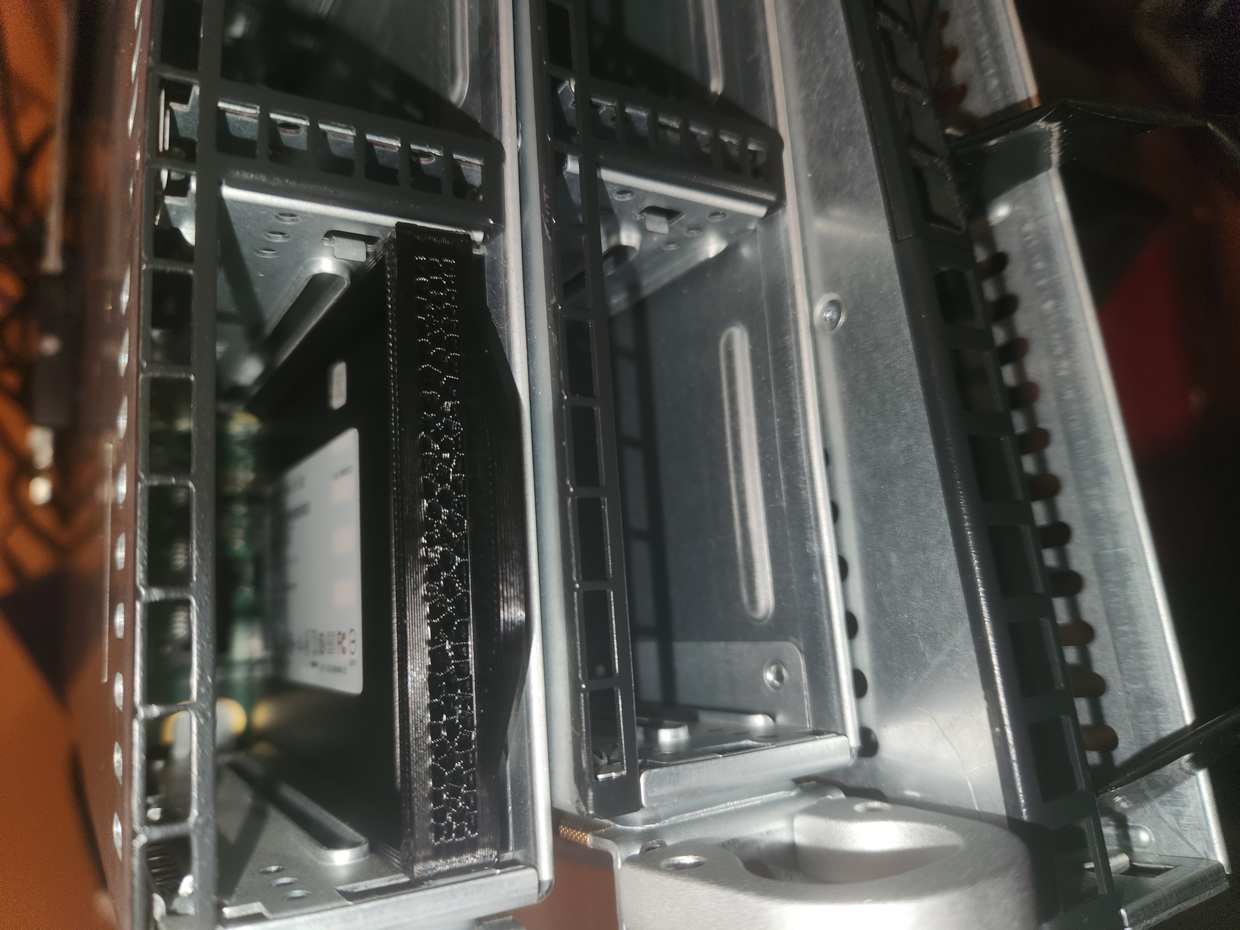 SuperMicro 2.5" Drive Caddy - photo 3