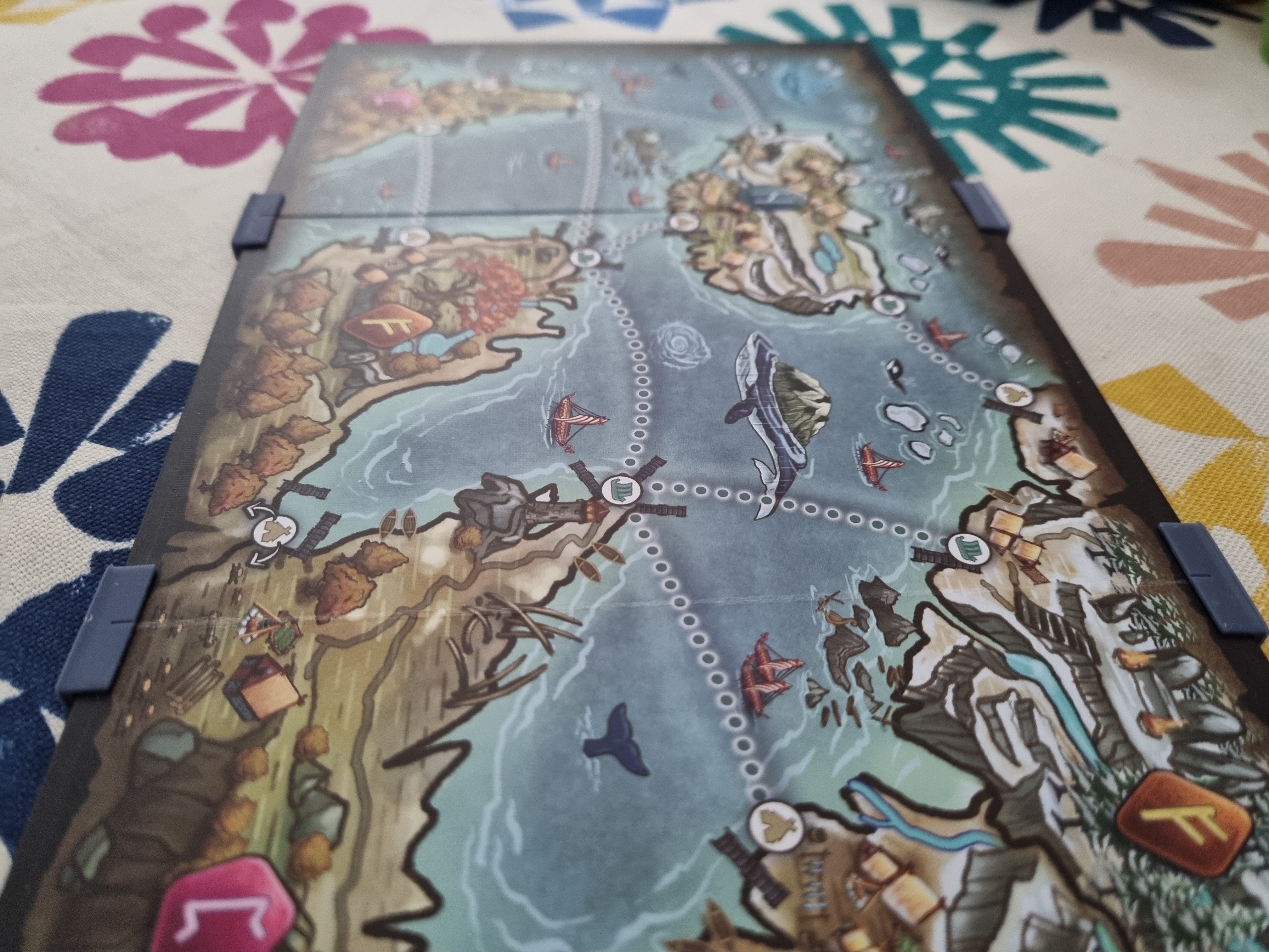 Folding Game Board Flattening Clip - photo 2
