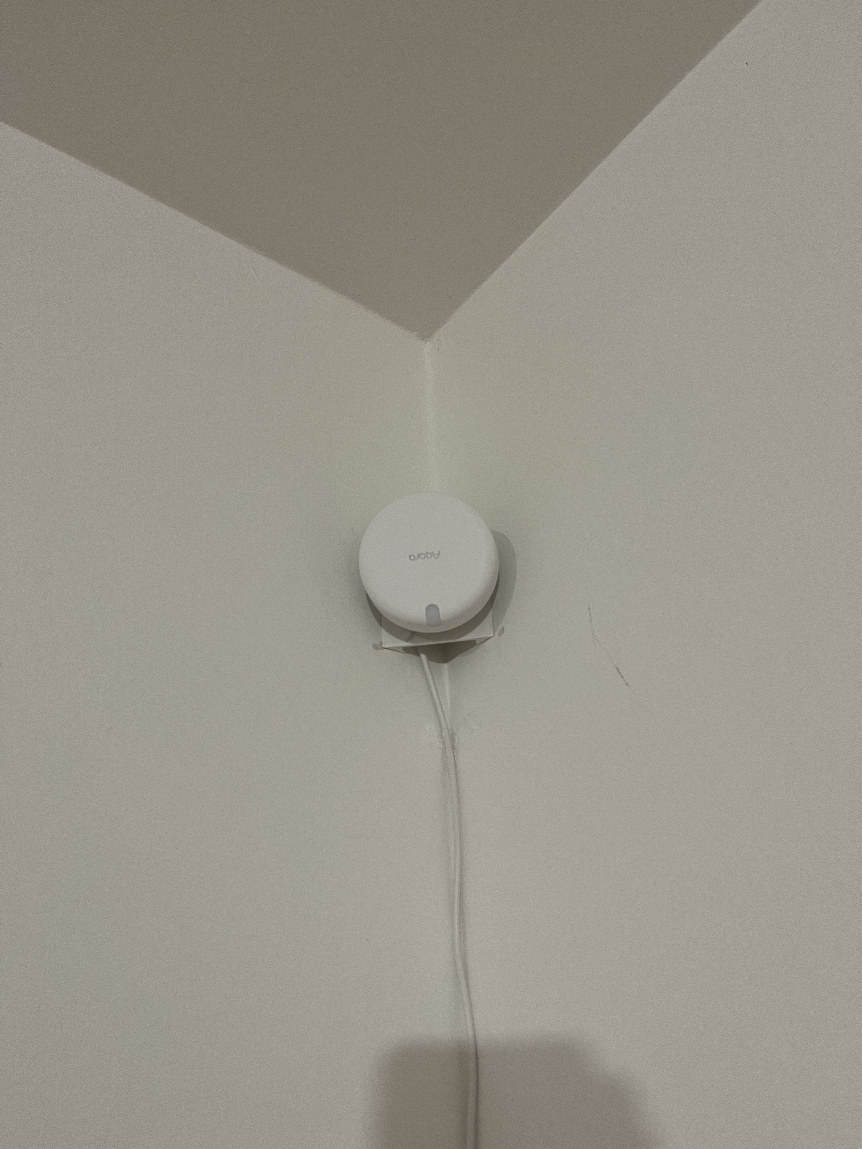 Aqara Presence FP2 corner mount