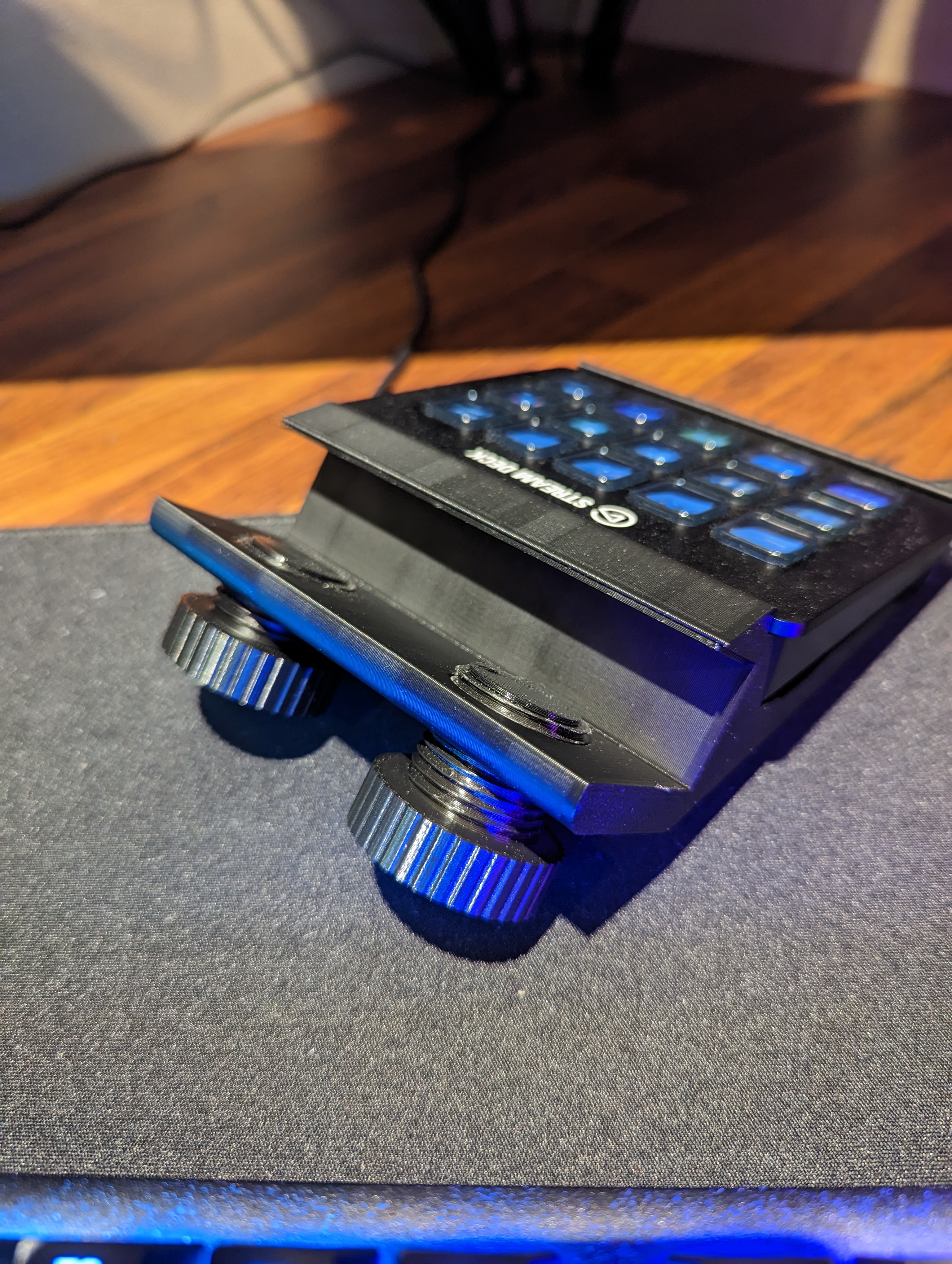 Stream Deck LCD Dock/Mount - photo 2