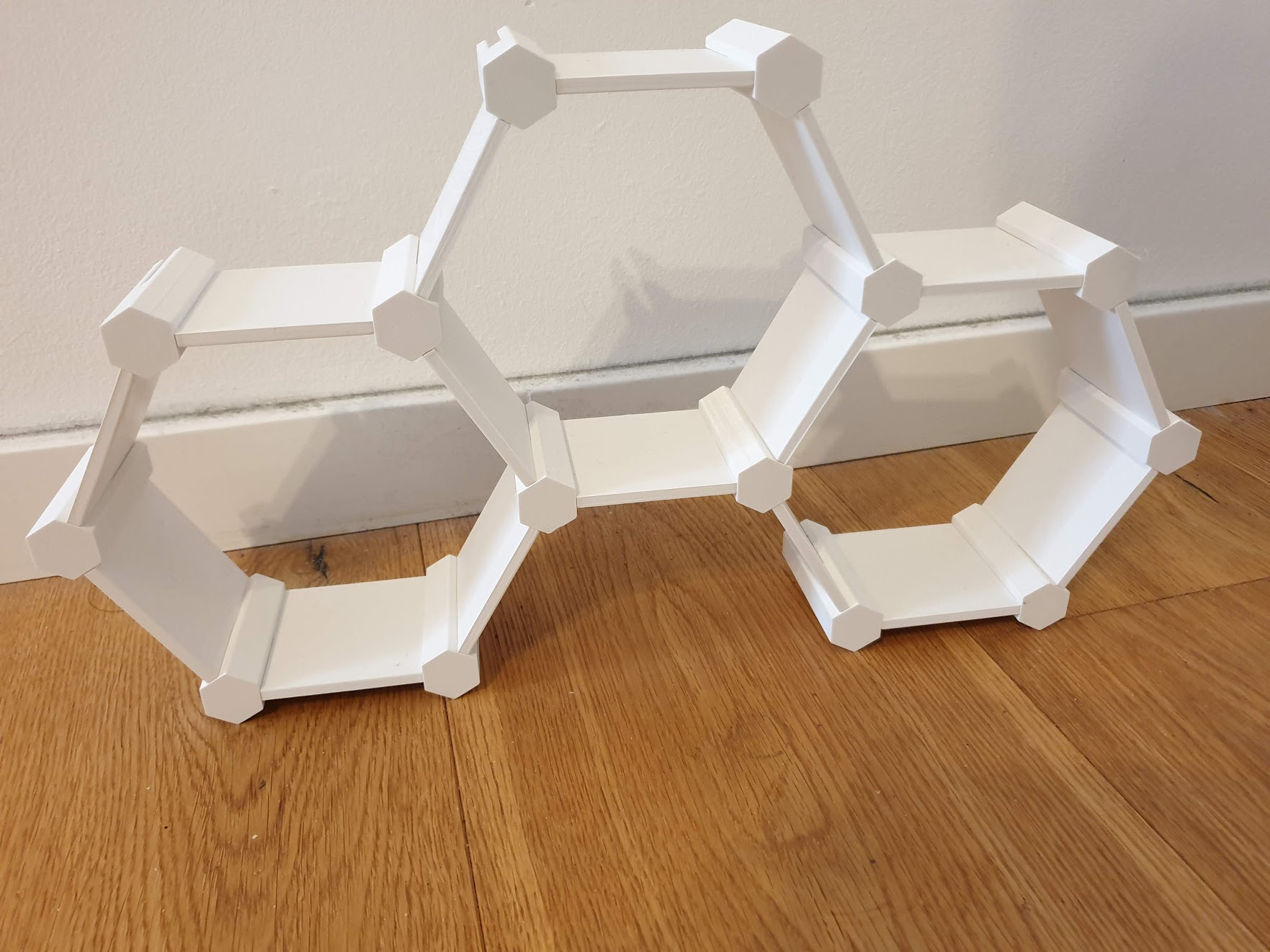 Customizable Modular Square / Hex Shelf (incl. Benchy Shelf) - photo 4