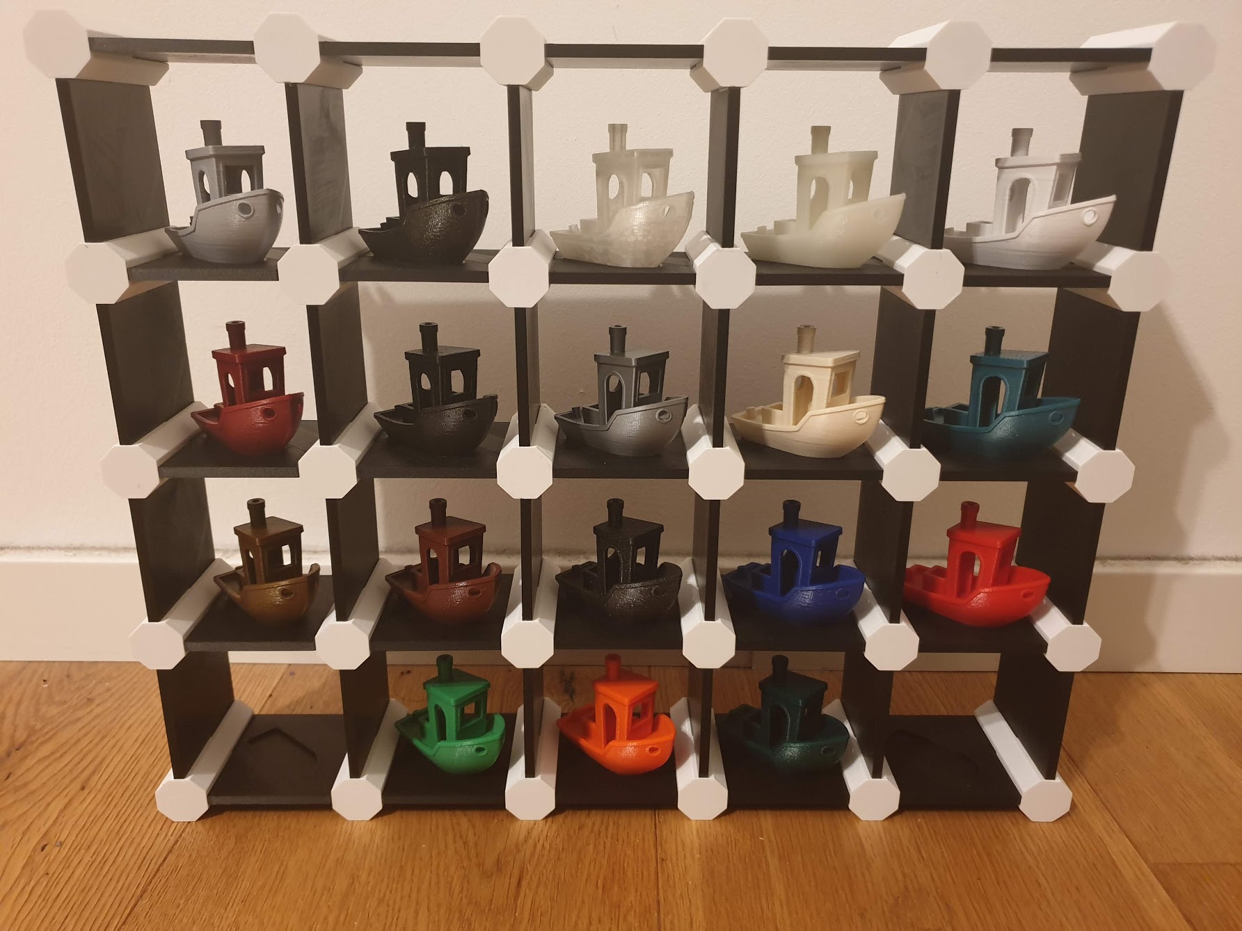 Customizable Modular Square / Hex Shelf (incl. Benchy Shelf) - photo 2