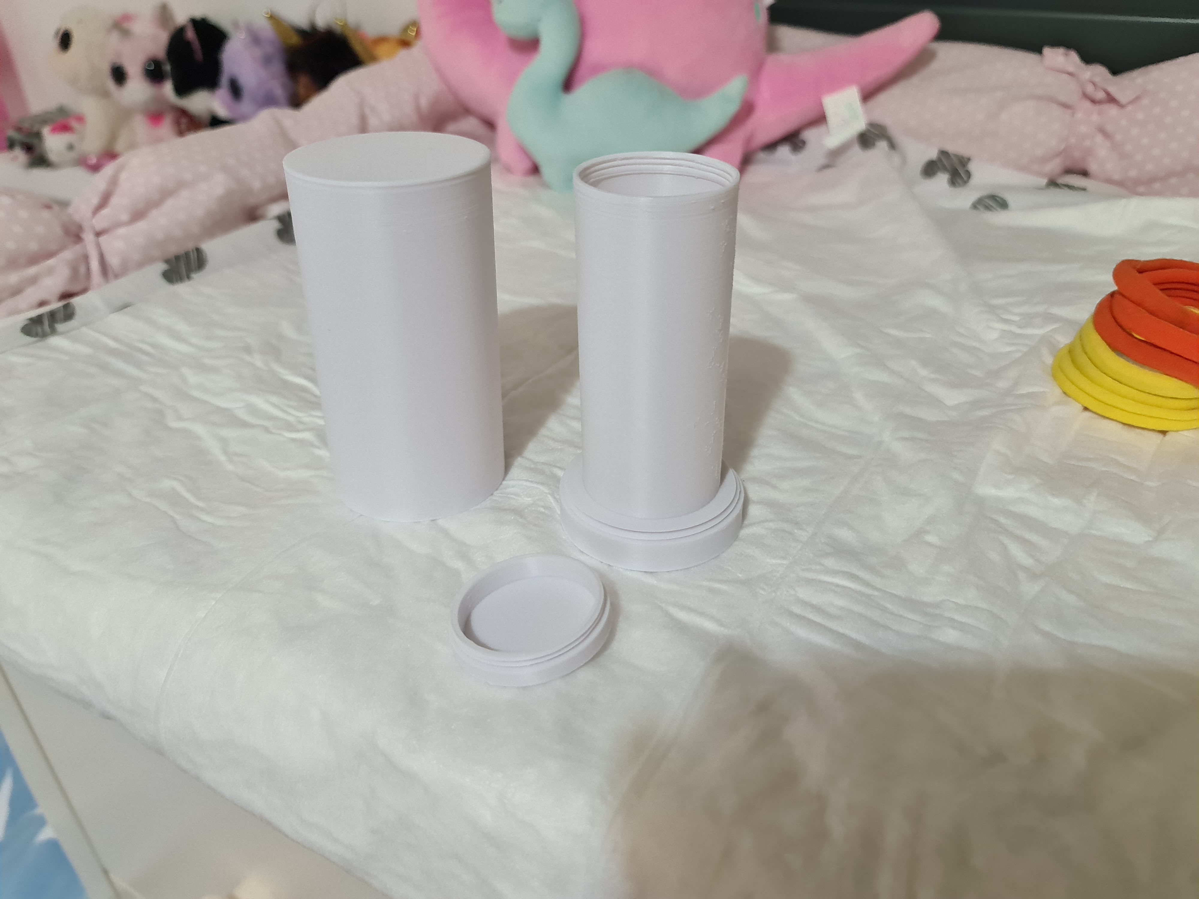 Hair ties storage container - photo 3