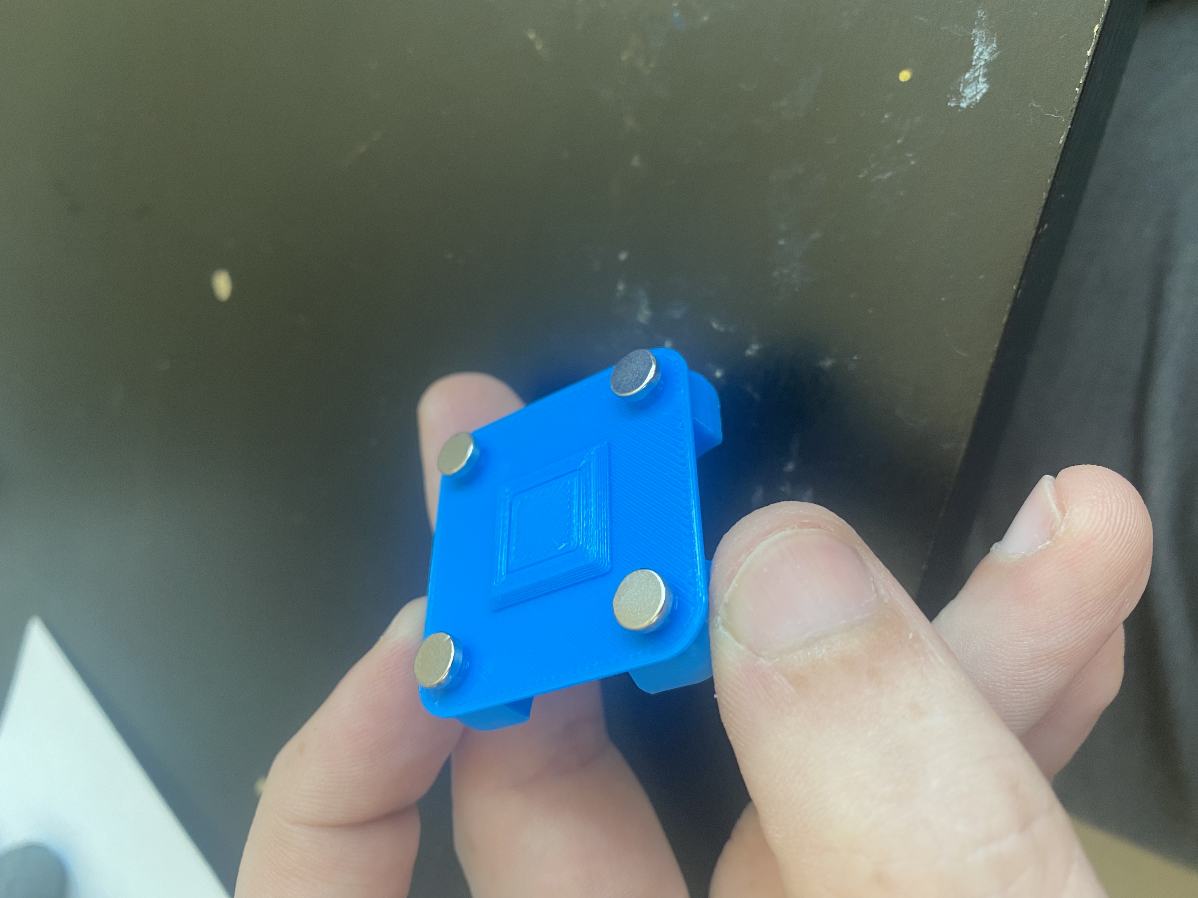 Gridfinity magnetic baseplate jig - Print in place