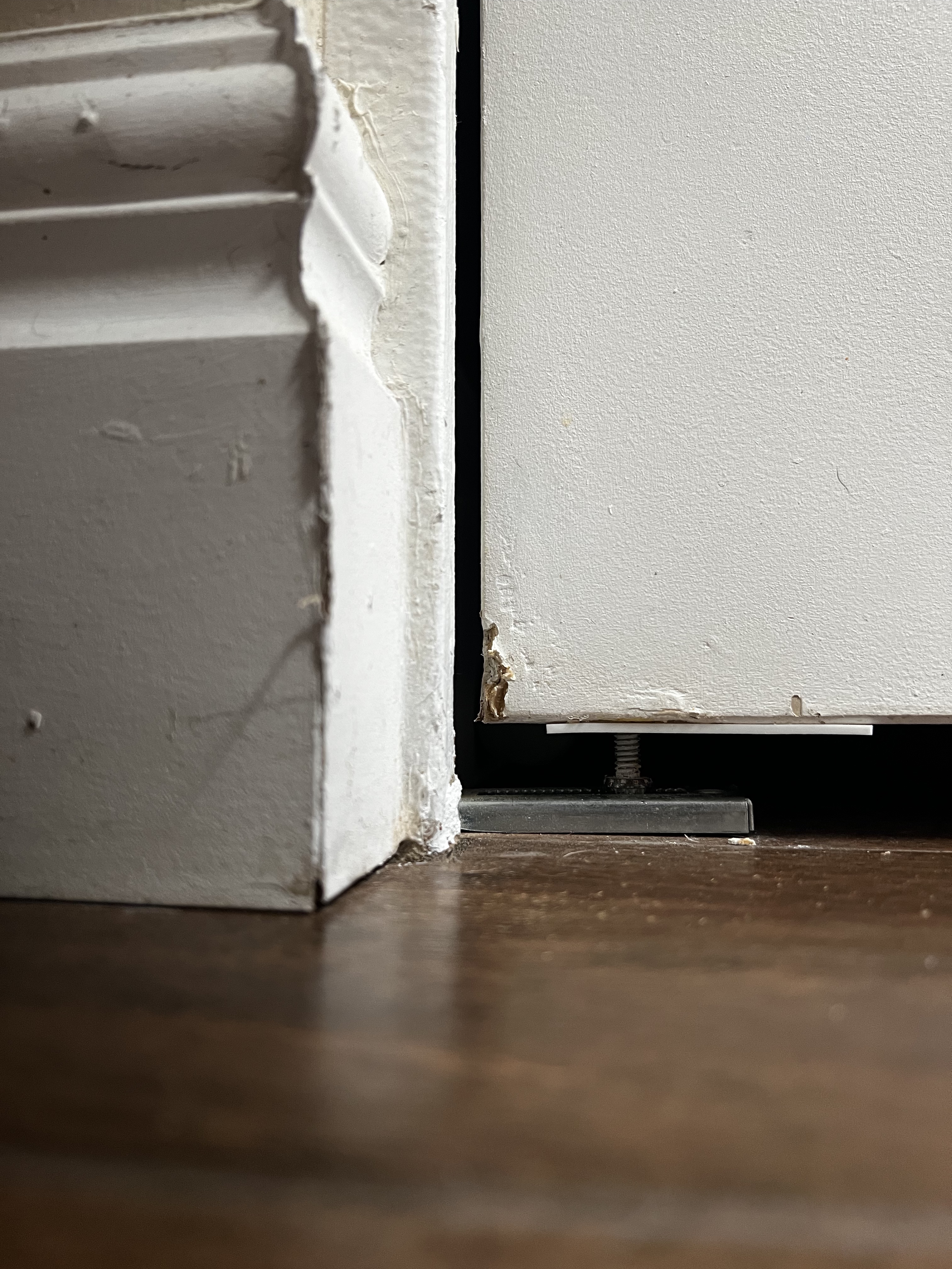 Folding door repair