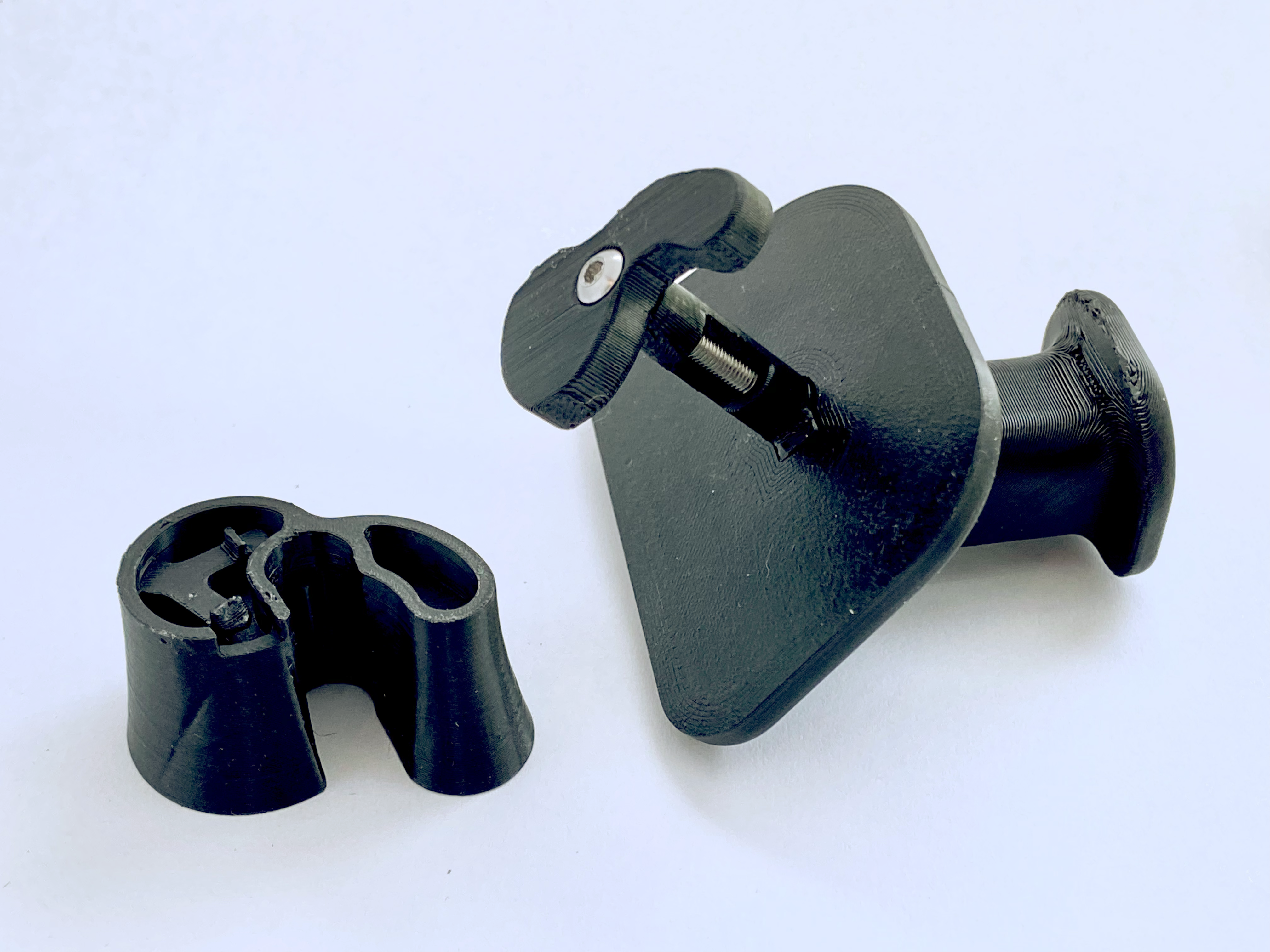 Volvo Rear Seat Accessory Hook - photo 3