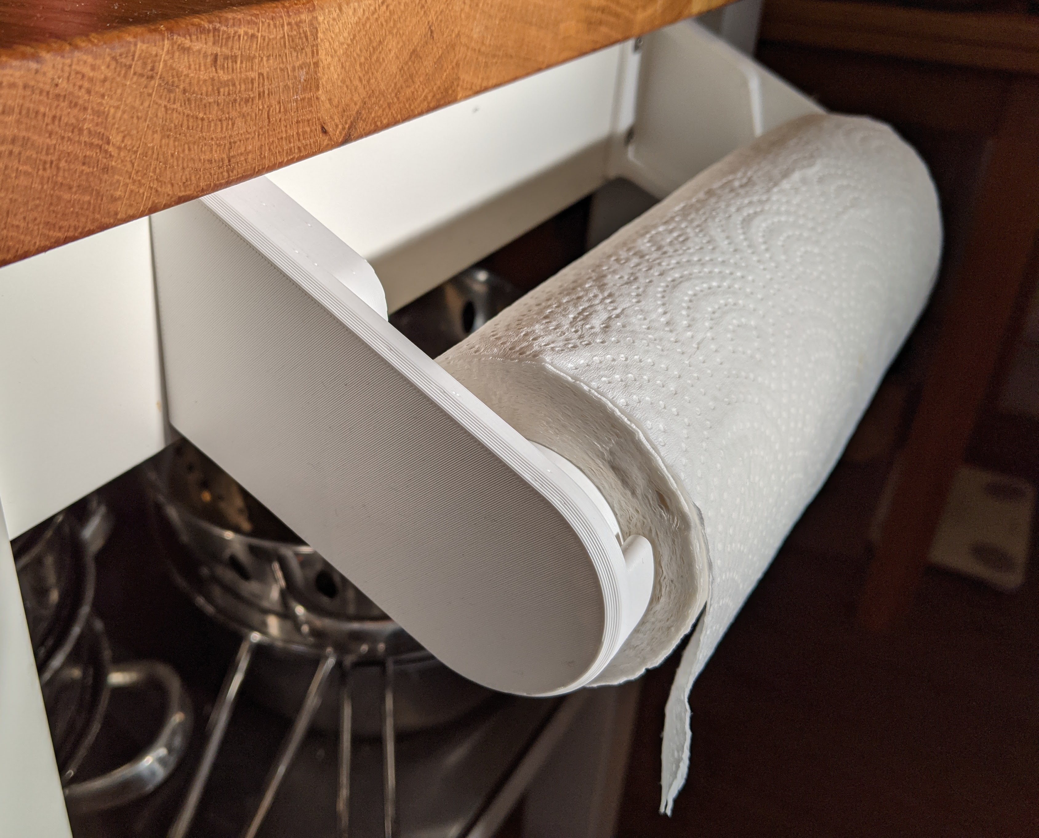 Kitchen roll holder