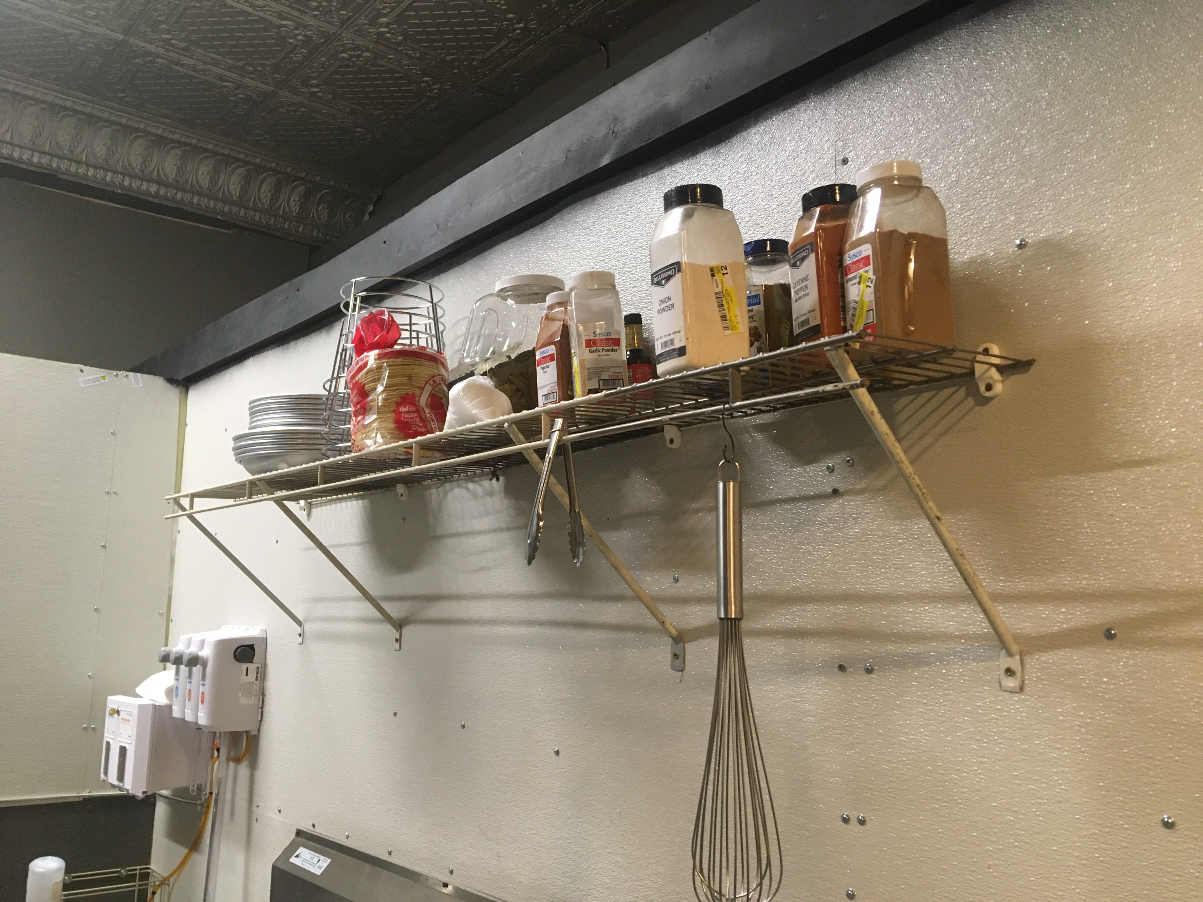 Wire Wall Shelf Bracket: Replacement that is heavy duty and easy to print. - photo 2
