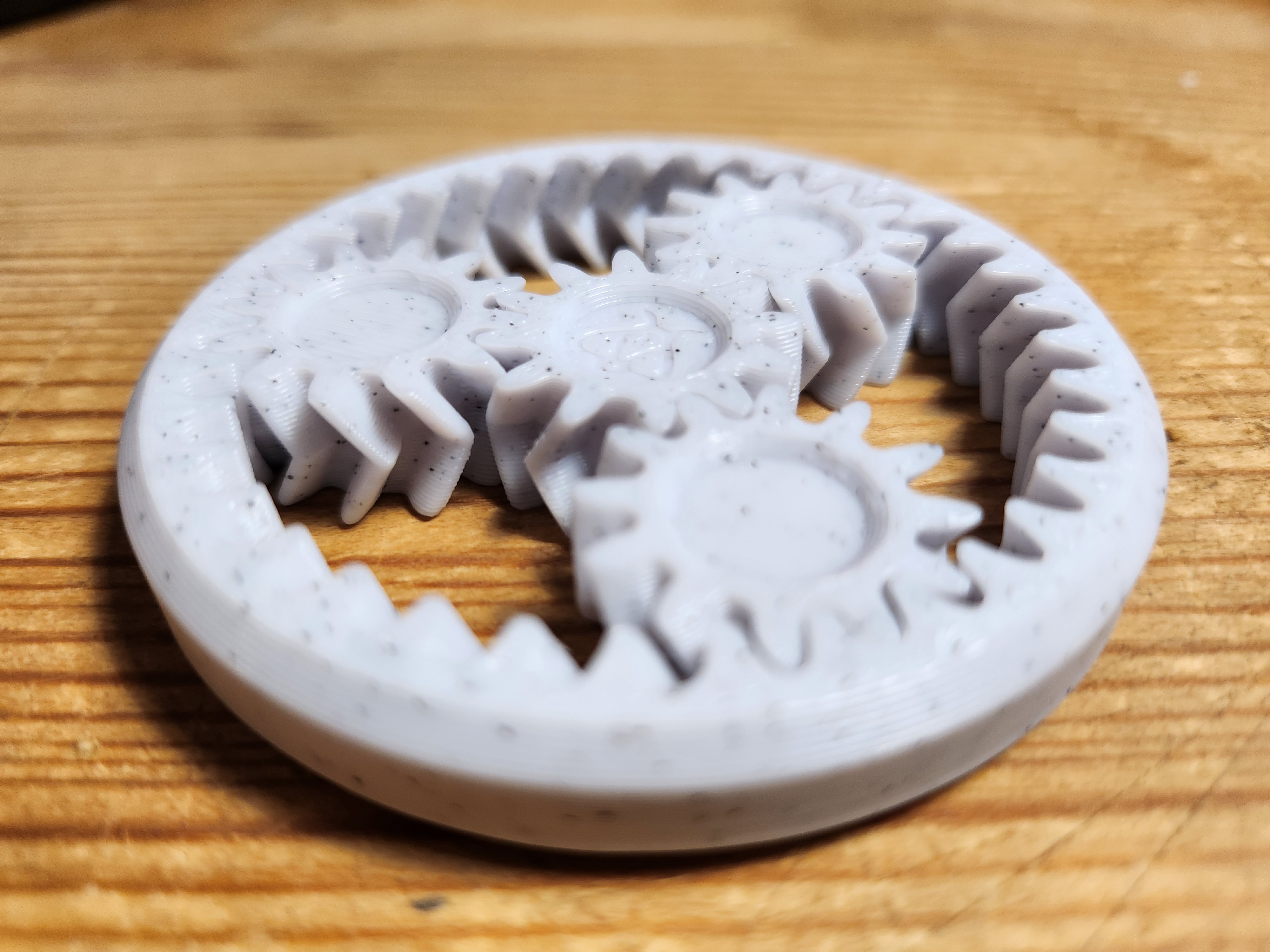 Print-in-place planetary gear fidget toy - photo 2