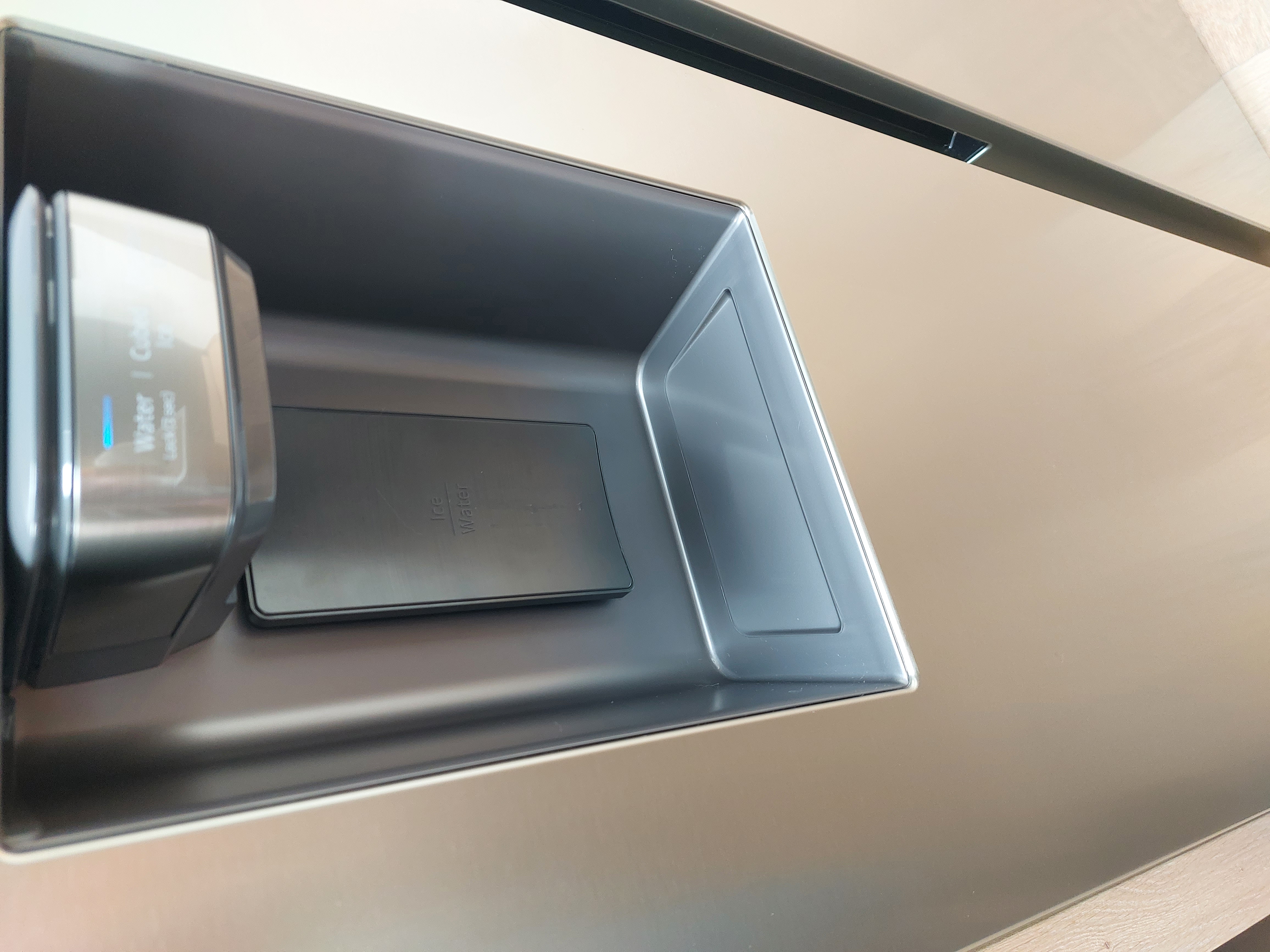 Samsung fridge drip tray - photo 4