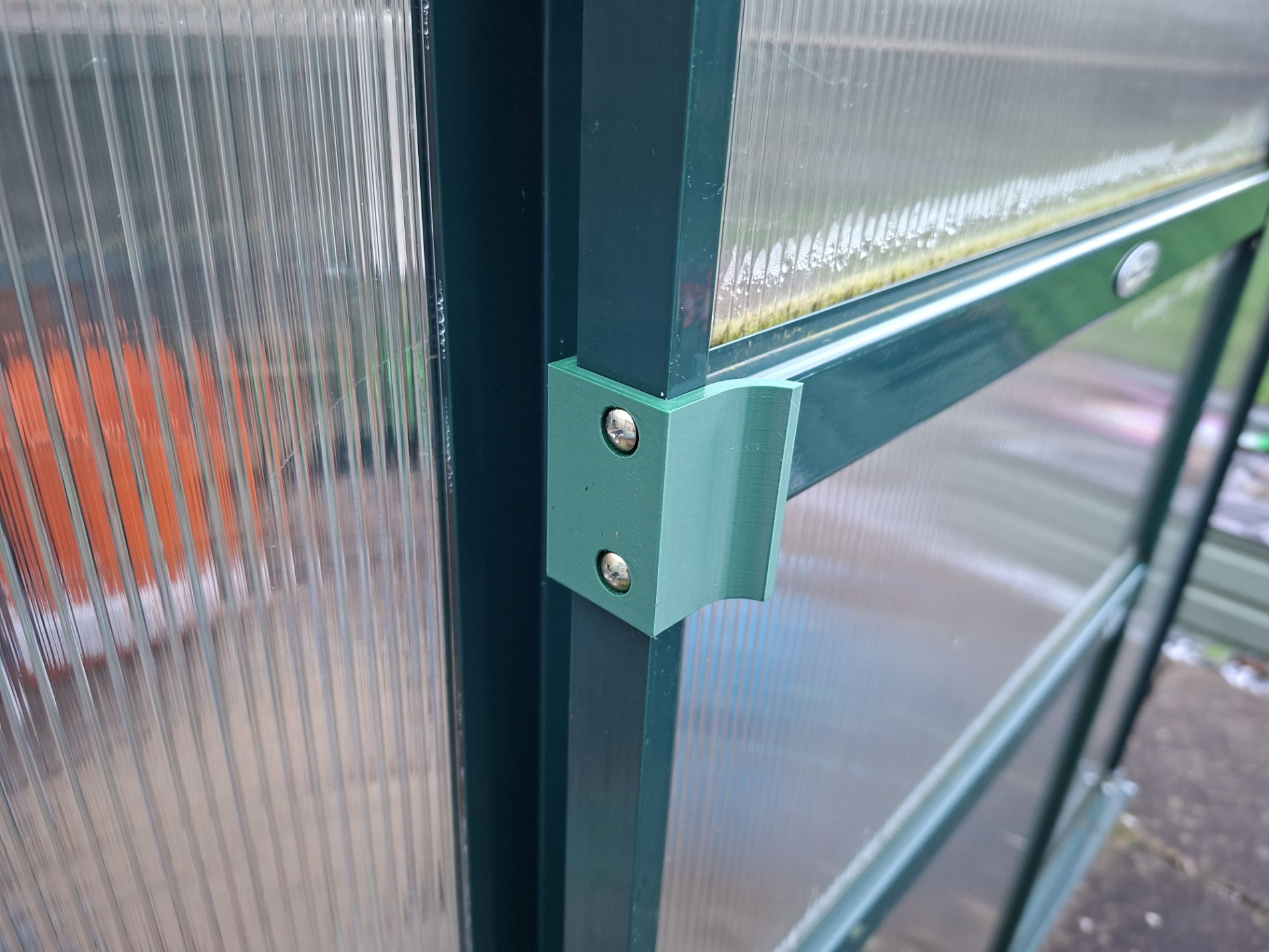 Greenhouse door handle