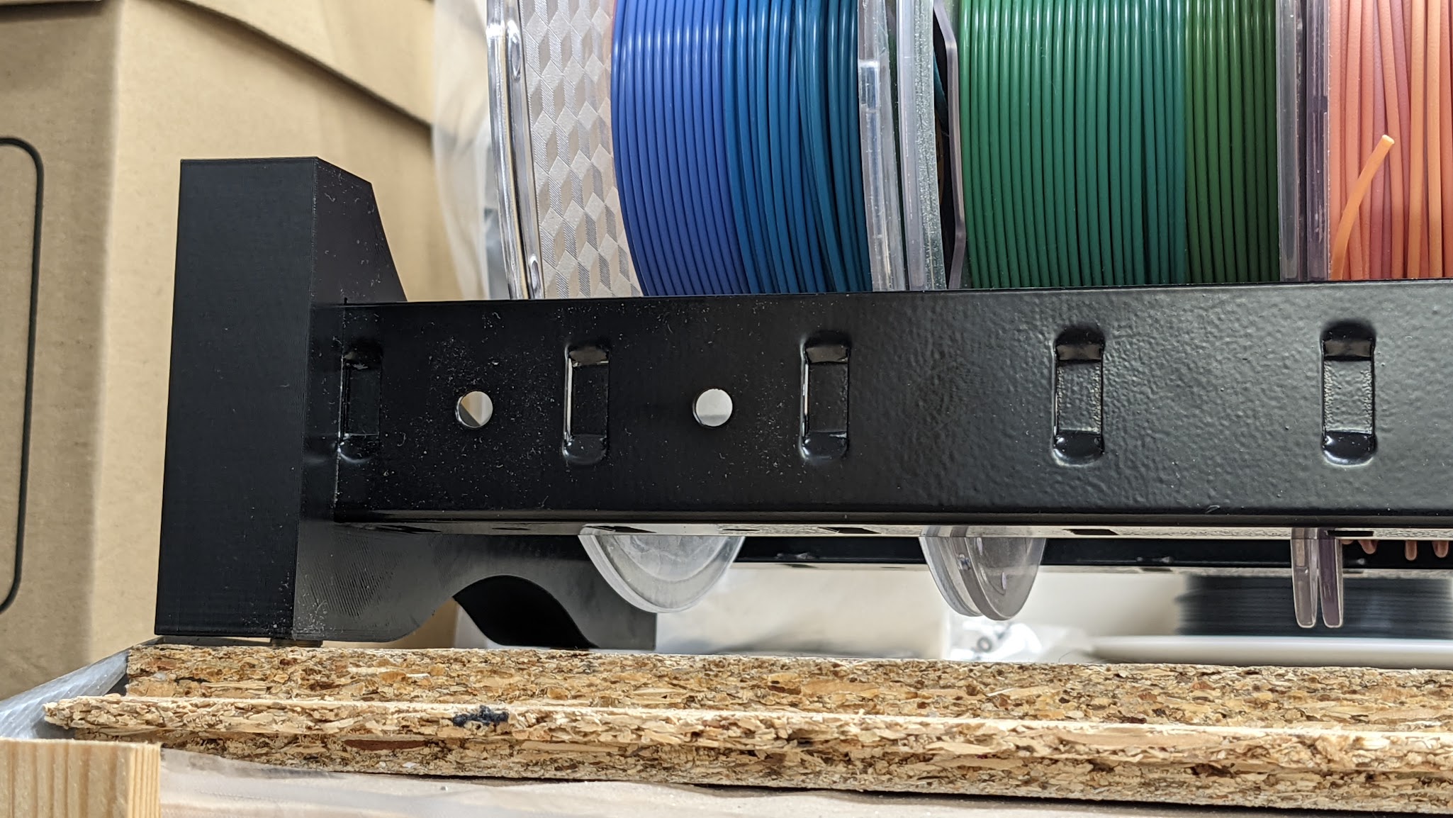 Simple filament spool storage shelfs - photo 4